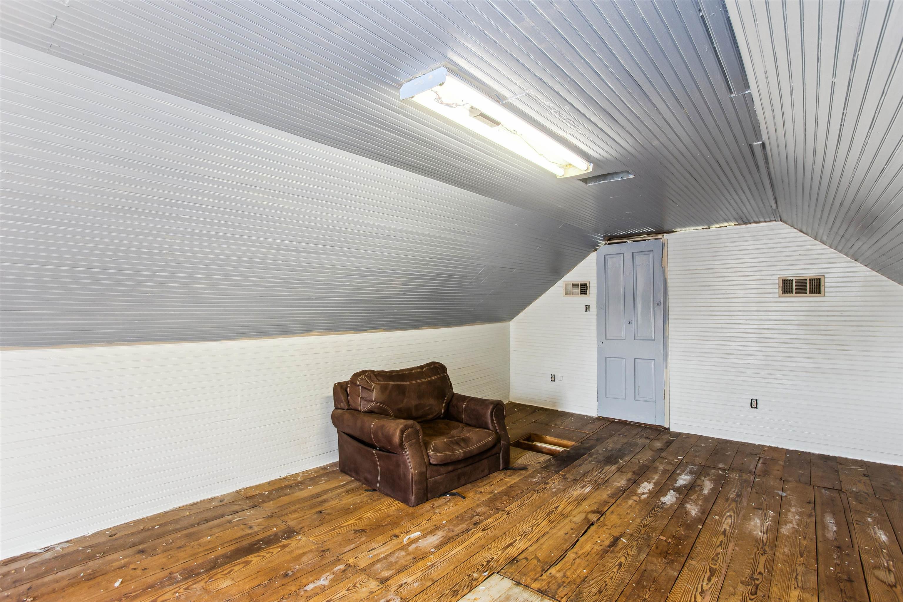 815 N Stadium St, Leon, Virginia image 24