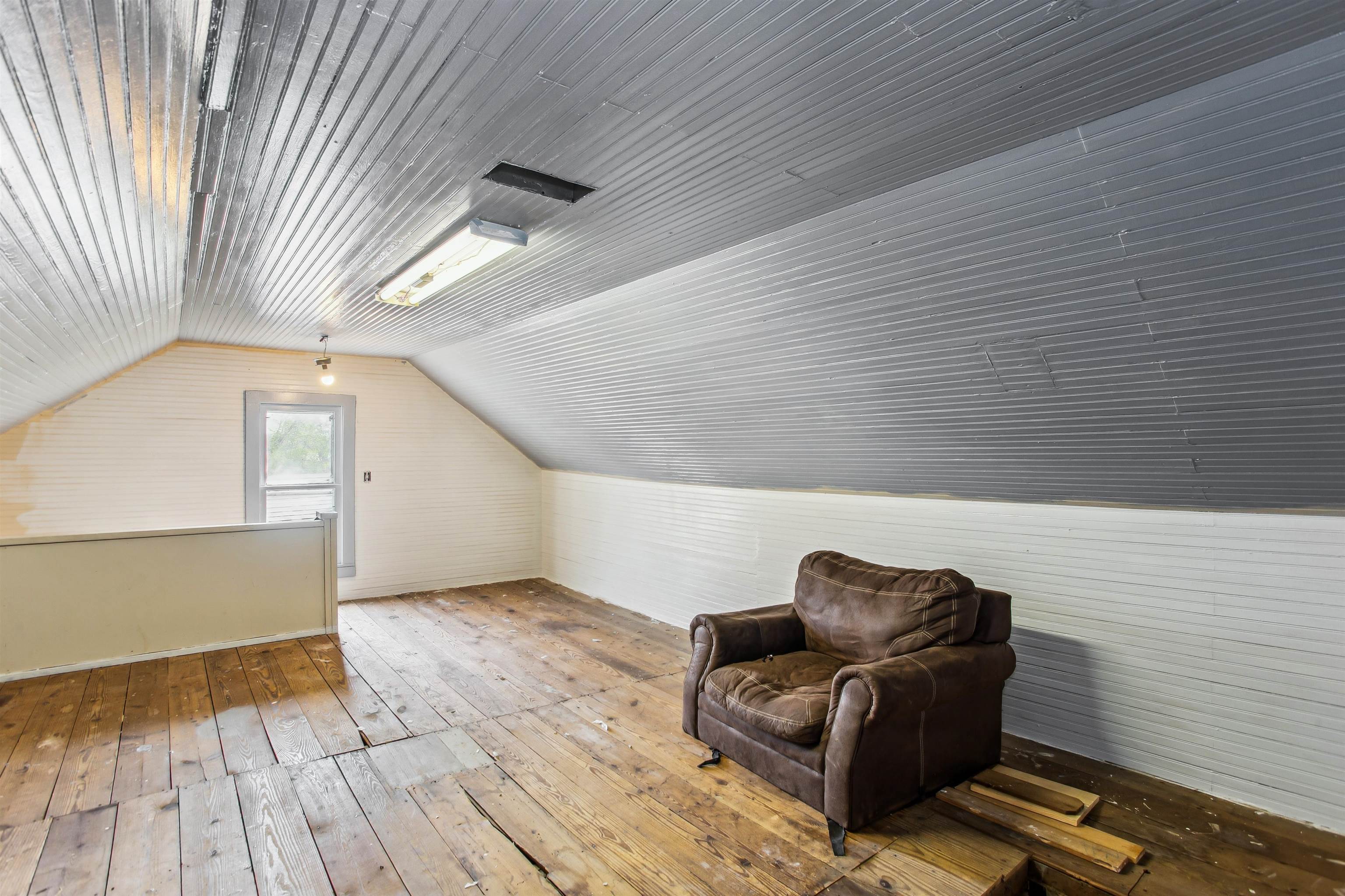815 N Stadium St, Leon, Virginia image 25