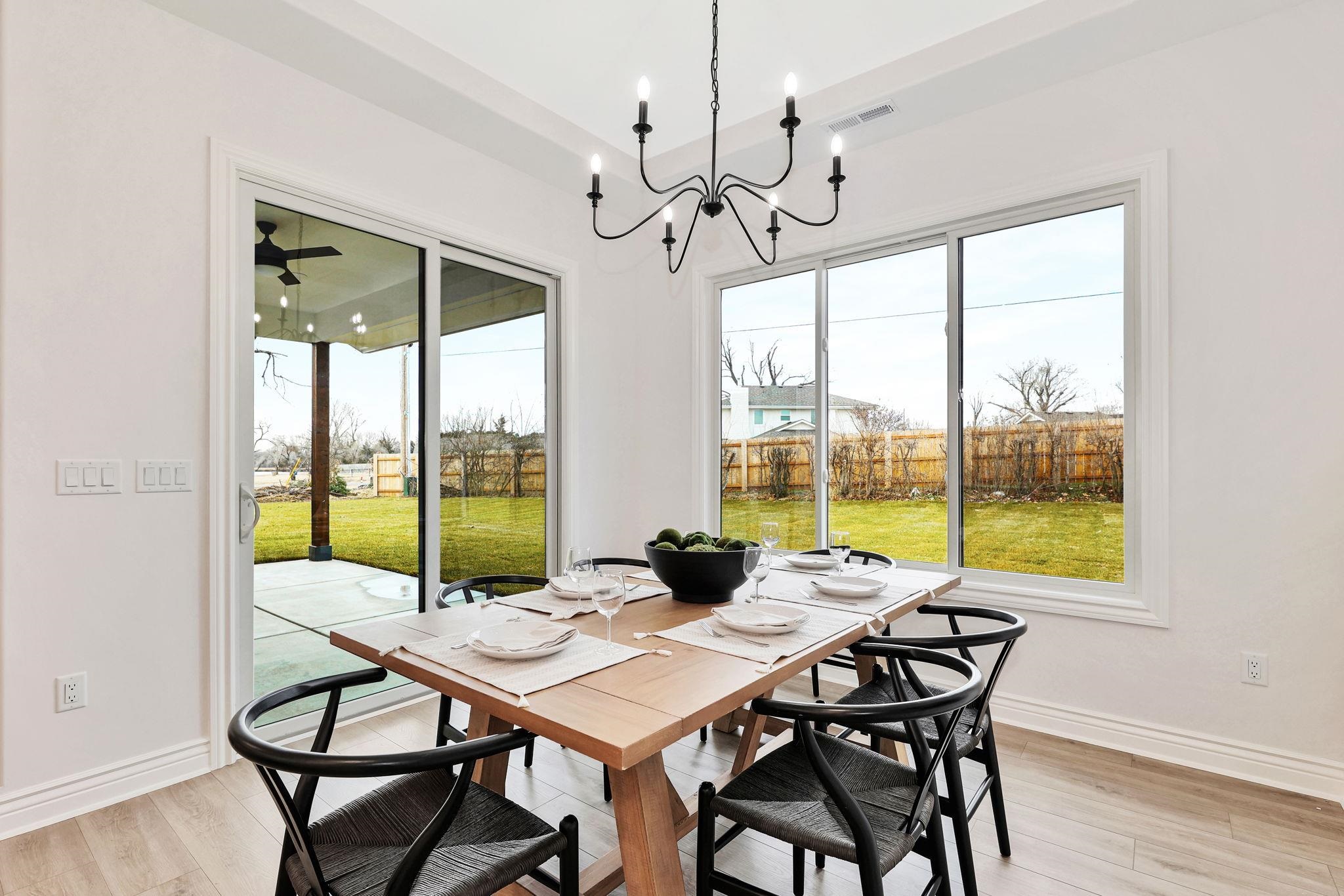 Andover, Kansas 67002, United States, 4 Bedrooms Bedrooms, ,3 BathroomsBathrooms,Residential,Pending,67735