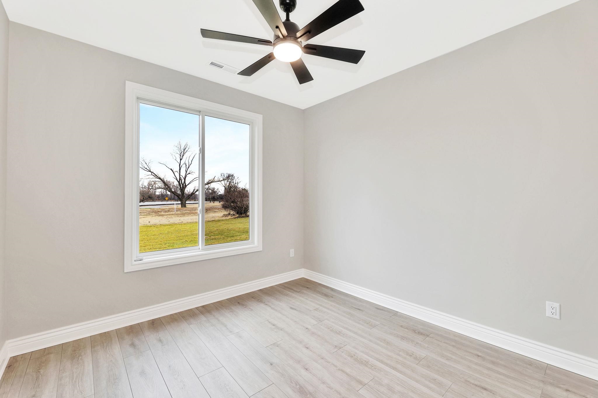 Andover, Kansas 67002, United States, 4 Bedrooms Bedrooms, ,3 BathroomsBathrooms,Residential,Pending,67735