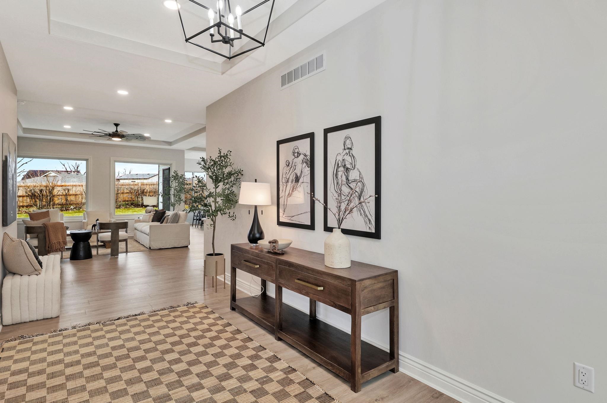 Andover, Kansas 67002, United States, 4 Bedrooms Bedrooms, ,3 BathroomsBathrooms,Residential,Pending,67735