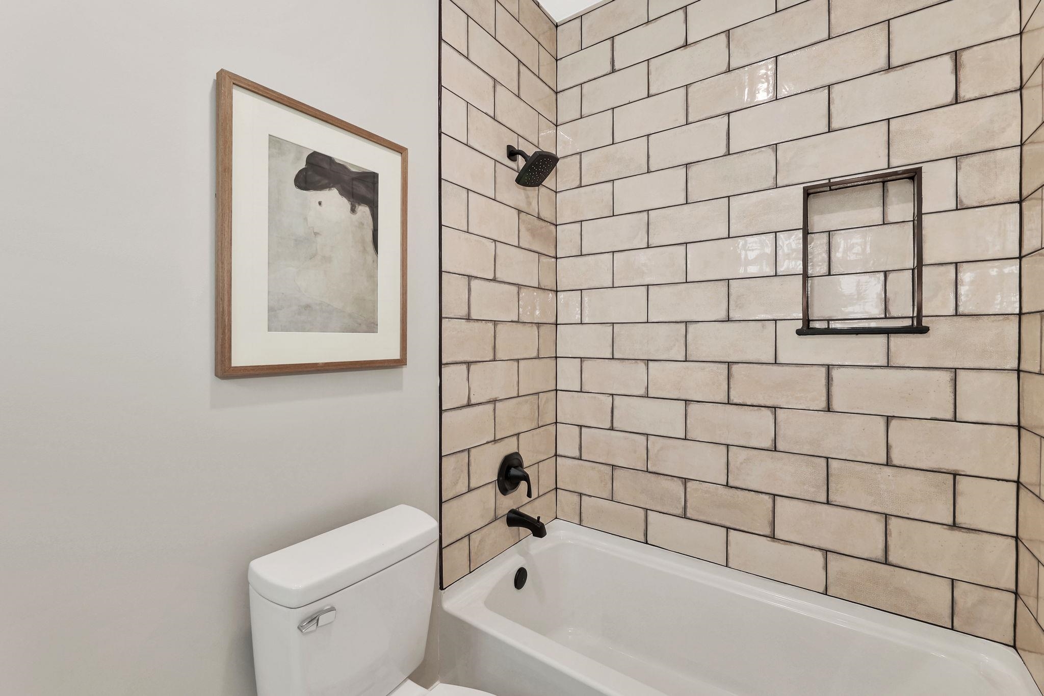 Andover, Kansas 67002, United States, 4 Bedrooms Bedrooms, ,3 BathroomsBathrooms,Residential,Pending,67735