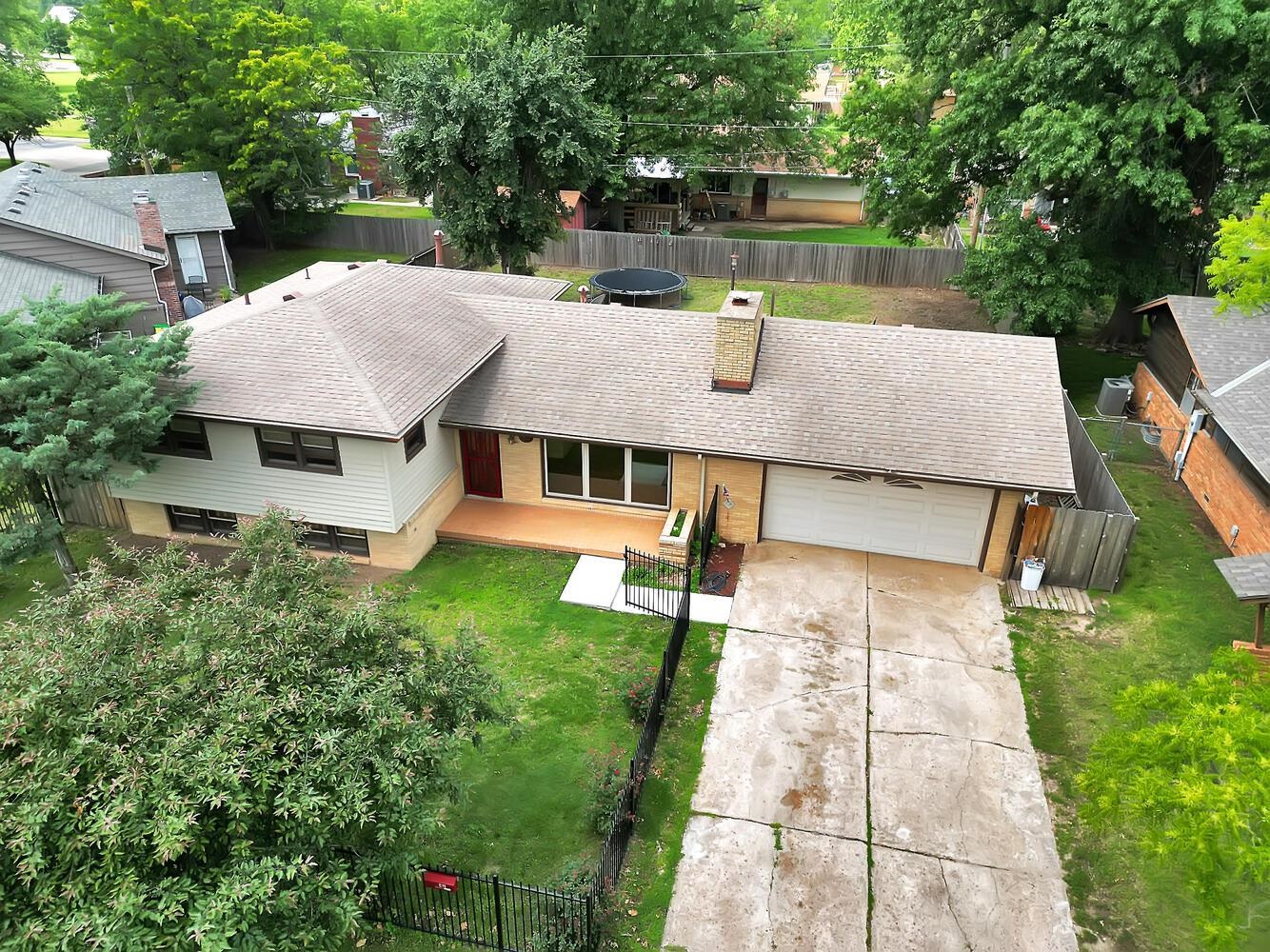 811 N Westlink Ave, Wichita, Virginia image 1