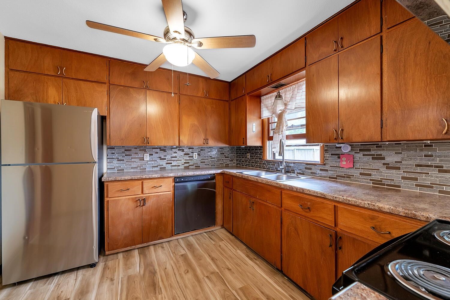 811 N Westlink Ave, Wichita, Virginia image 10