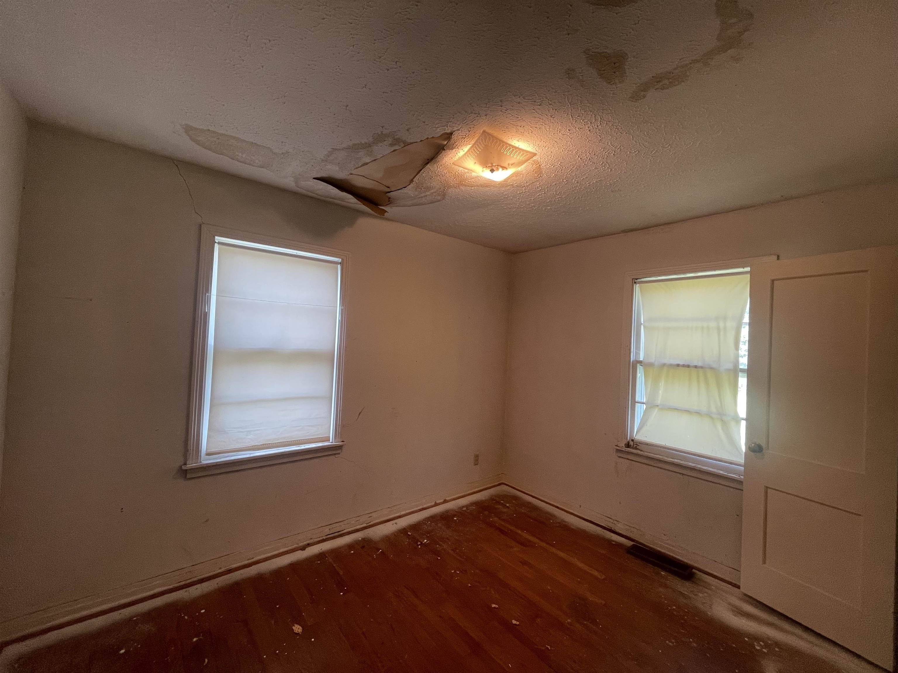 866 Seneca Ave, Salina, Kansas image 7