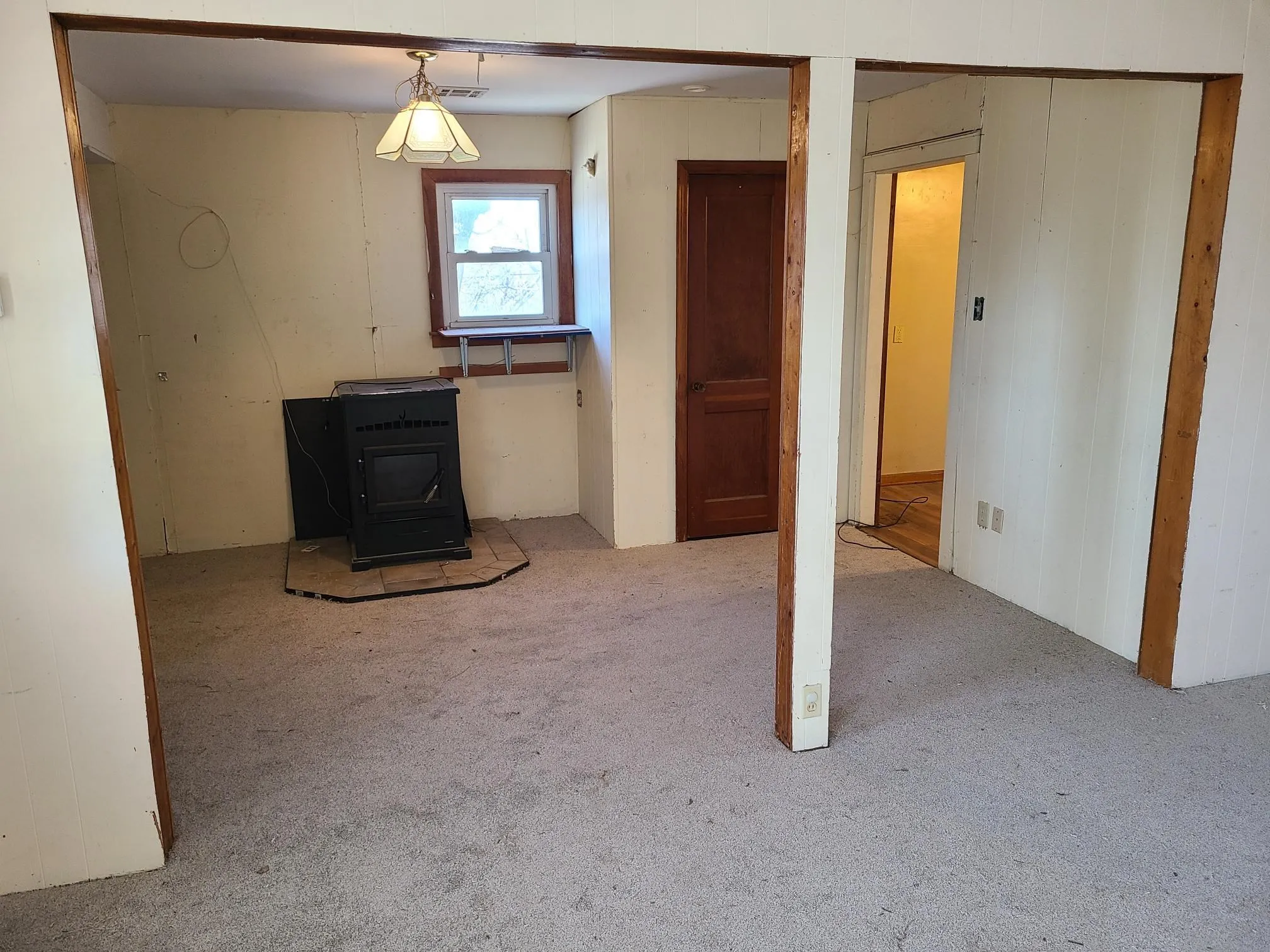 Cambridge, Kansas 67023, United States, 2 Bedrooms Bedrooms, ,1 BathroomBathrooms,Residential,Active,147139