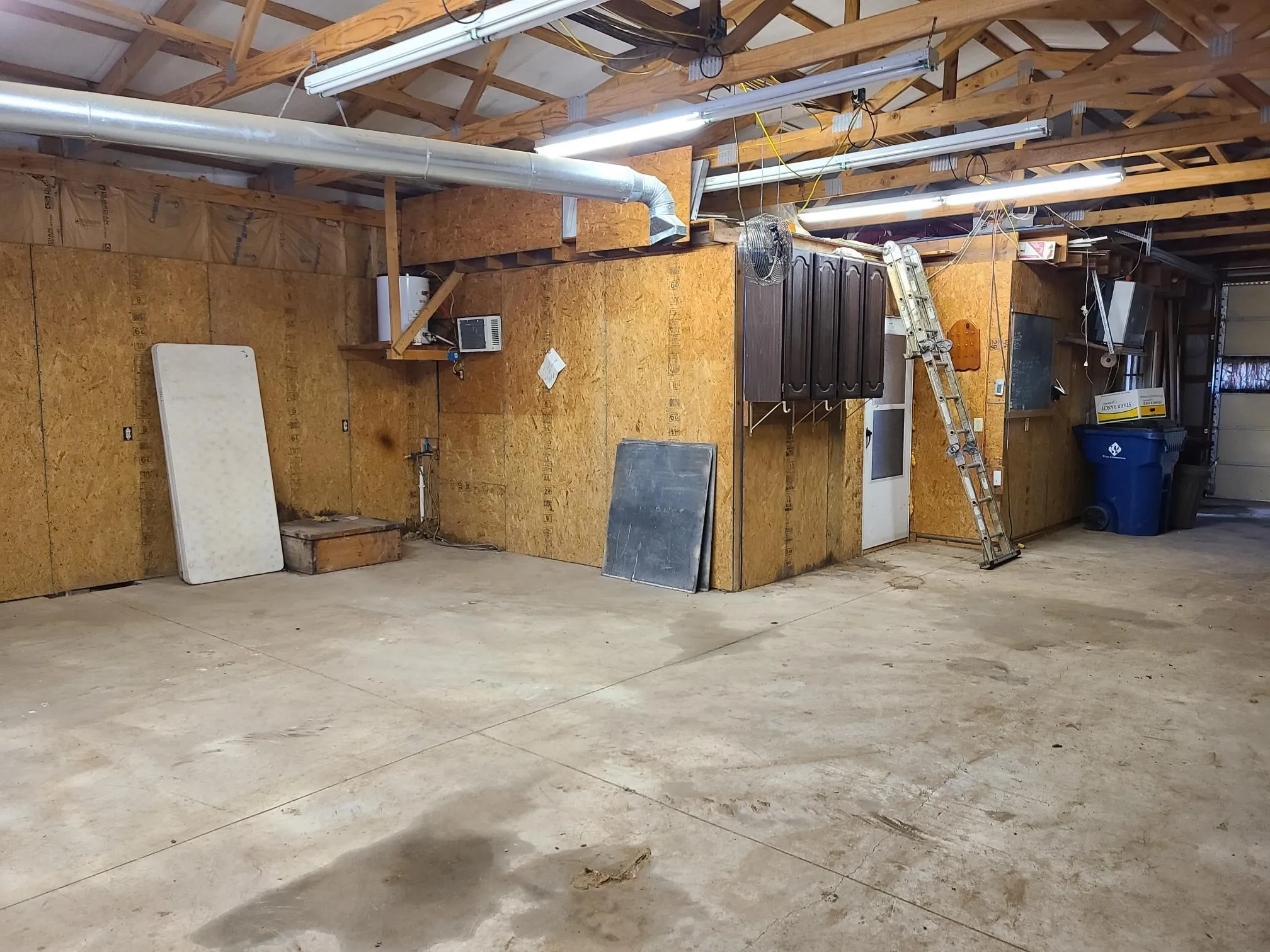 Cambridge, Kansas 67023, United States, 2 Bedrooms Bedrooms, ,1 BathroomBathrooms,Residential,Active,147139