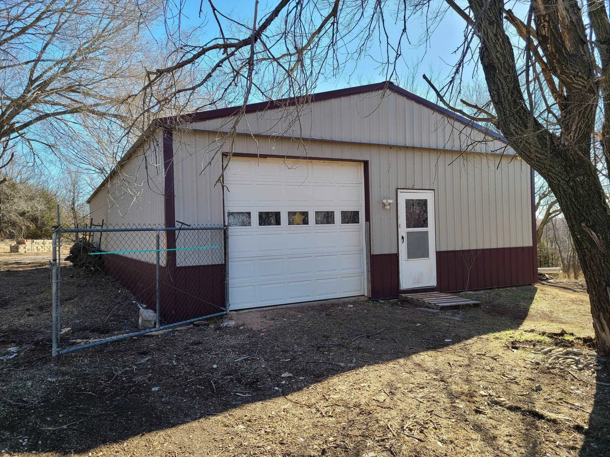 Cambridge, Kansas 67023, United States, 2 Bedrooms Bedrooms, ,1 BathroomBathrooms,Residential,Active,147139