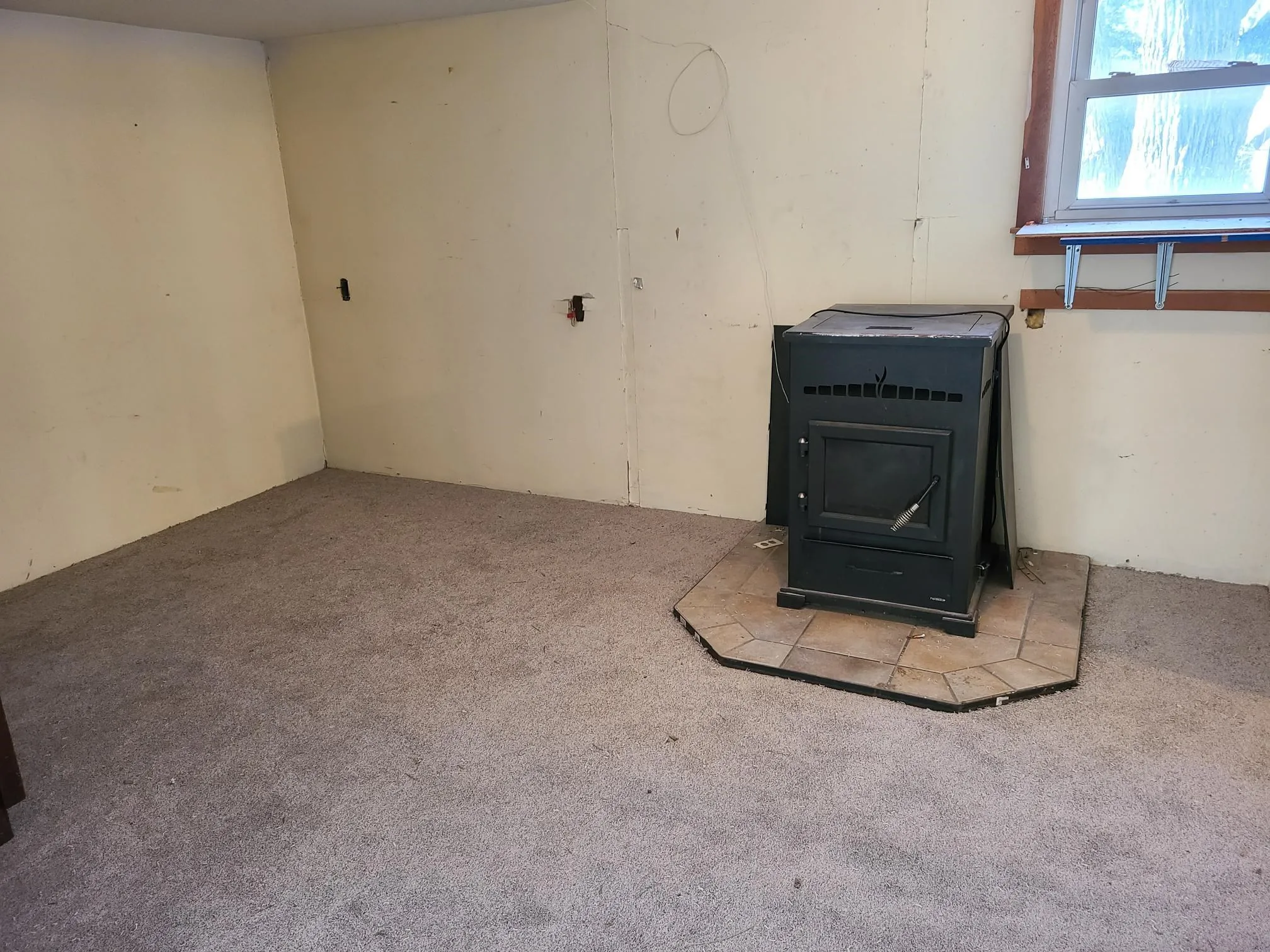 Cambridge, Kansas 67023, United States, 2 Bedrooms Bedrooms, ,1 BathroomBathrooms,Residential,Active,147139