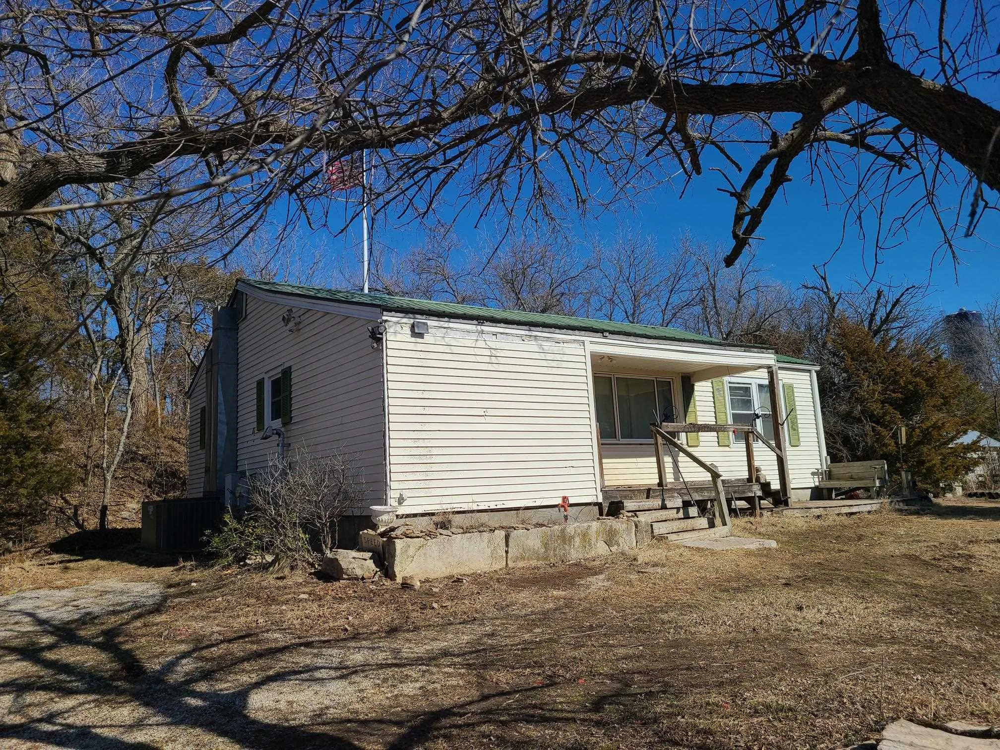 Cambridge, Kansas 67023, United States, 2 Bedrooms Bedrooms, ,1 BathroomBathrooms,Residential,Active,147139