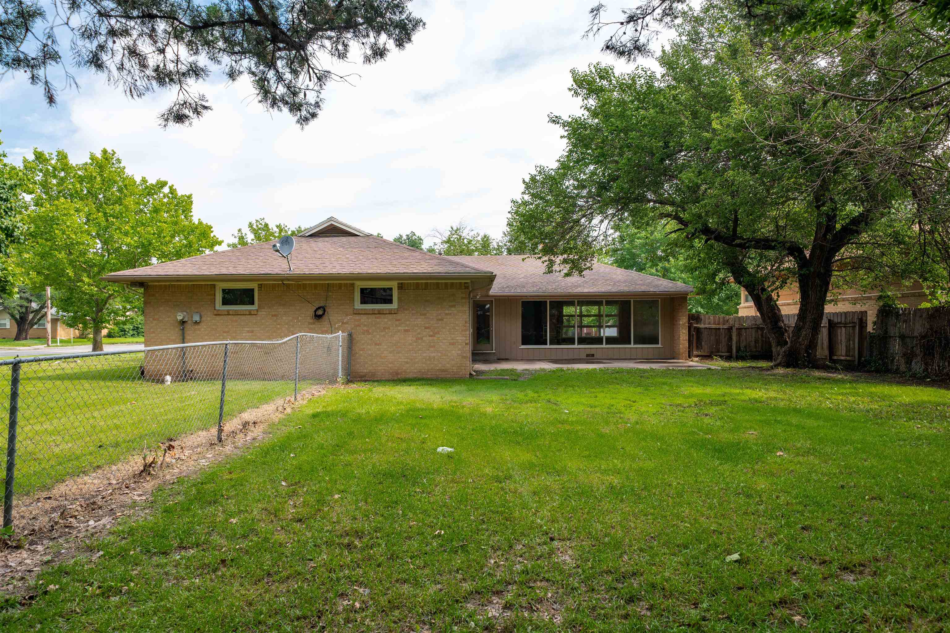6403 E Jacqueline St, Wichita, Kansas image 33