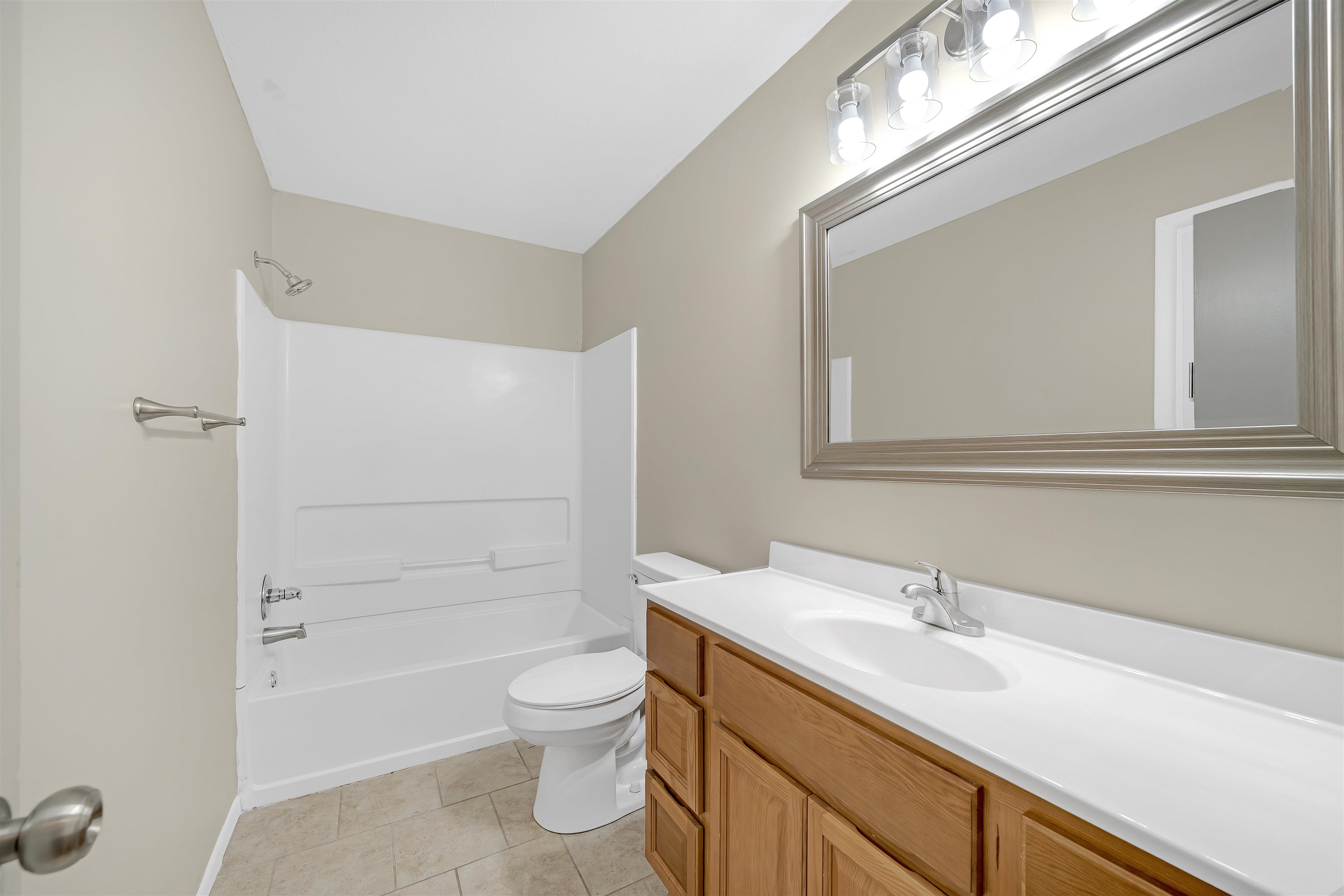 6403 E Jacqueline St, Wichita, Kansas image 26