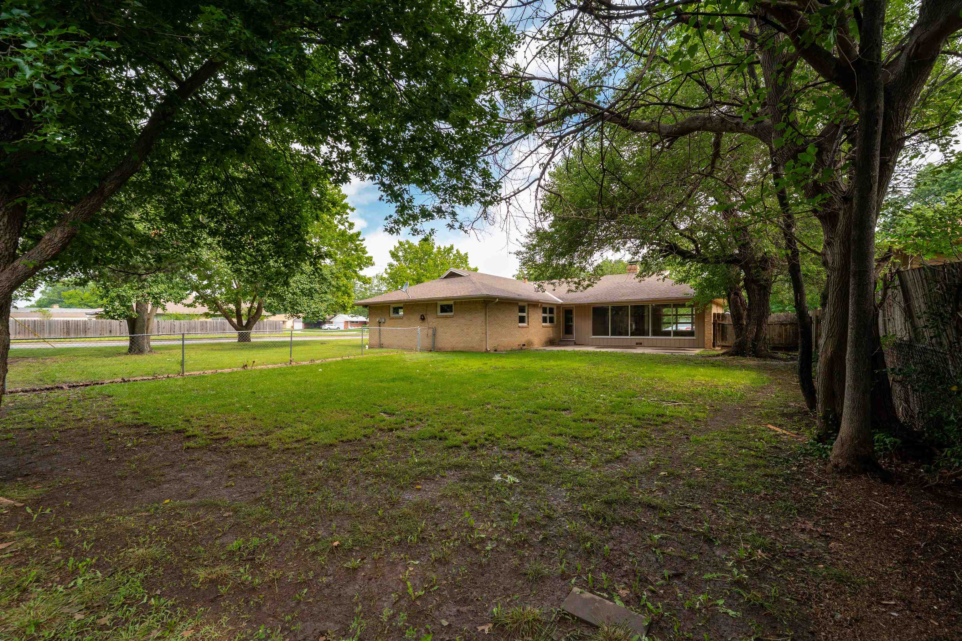 6403 E Jacqueline St, Wichita, Kansas image 34