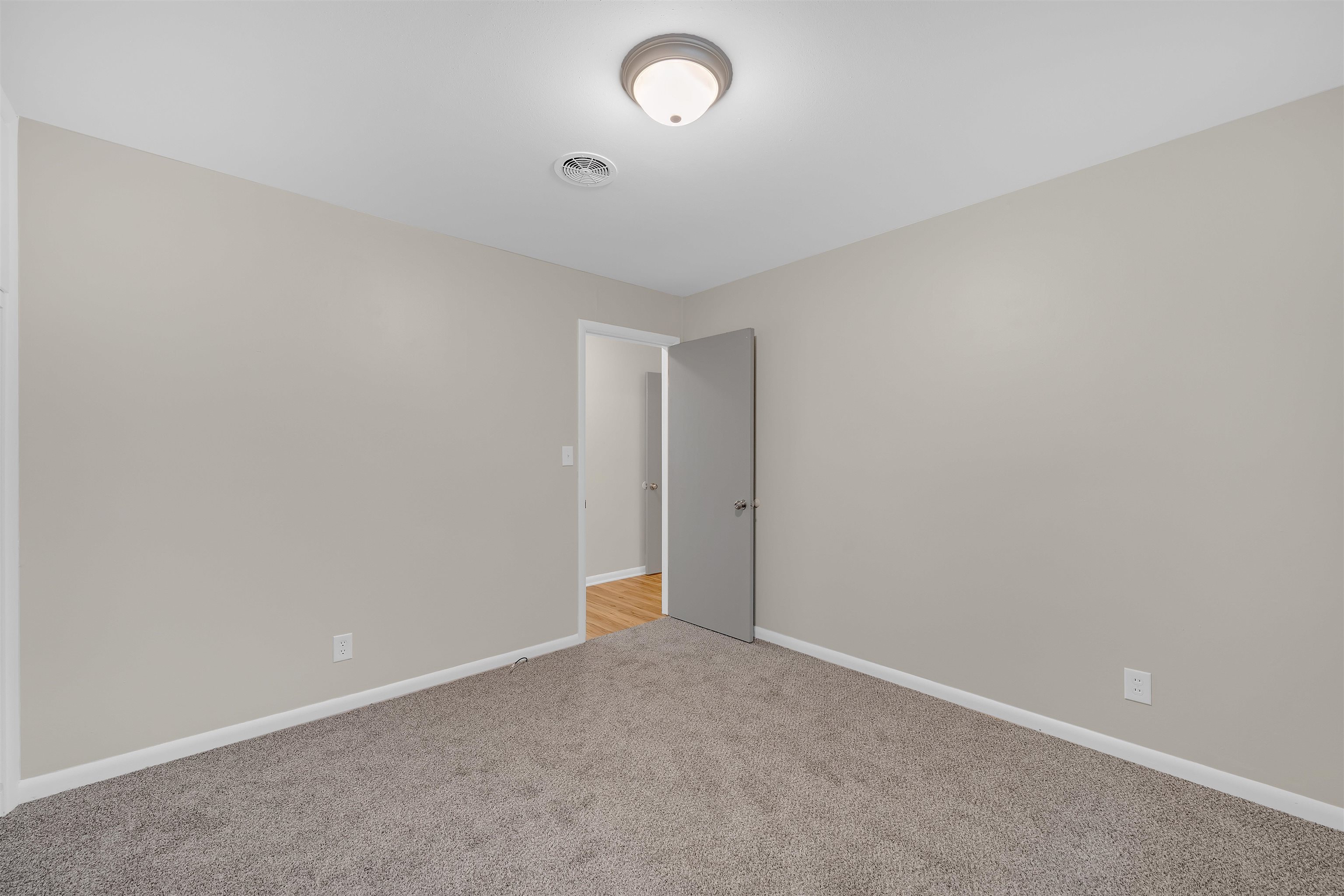 6403 E Jacqueline St, Wichita, Kansas image 27