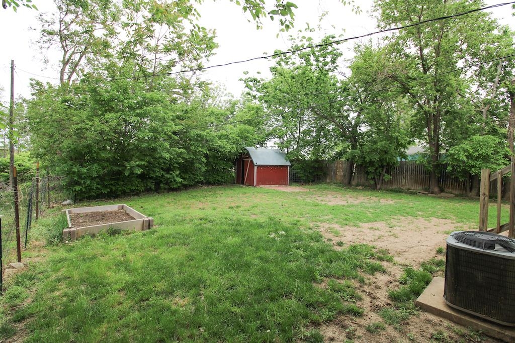 540 Montrose St, Salina, Kansas image 9