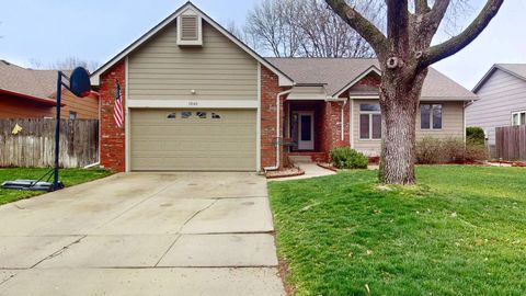 Homes For Sale - 1840 N Northwest Pkwy<br/> Sedgwick County, Wichita, KS 67212