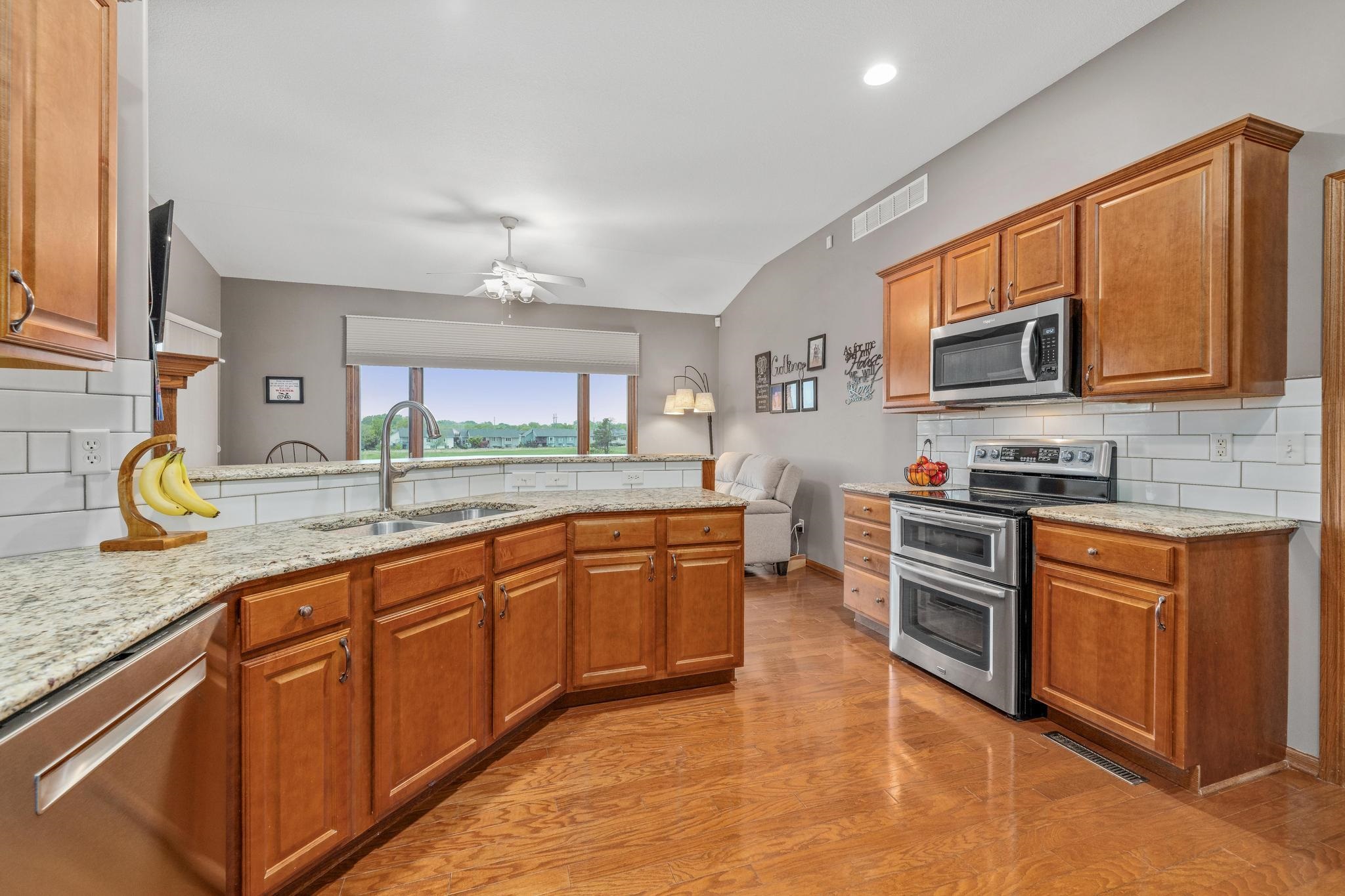 4325 N Cherry Hill St, Wichita, Virginia image 9