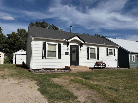 Homes For Sale - 1236 N Dearborn St<br/> Augusta, KS 67010