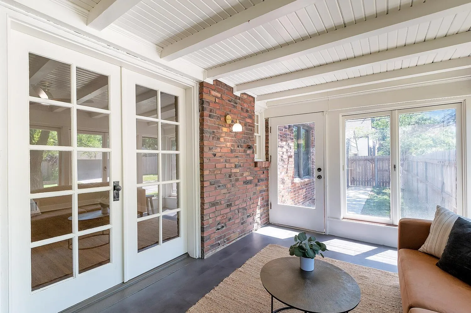 Wichita, Kansas 67208, United States, 3 Bedrooms Bedrooms, ,3 BathroomsBathrooms,Residential,Active,169204