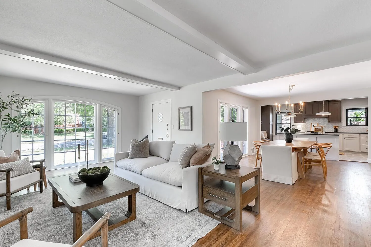 Wichita, Kansas 67208, United States, 3 Bedrooms Bedrooms, ,3 BathroomsBathrooms,Residential,Active,169204