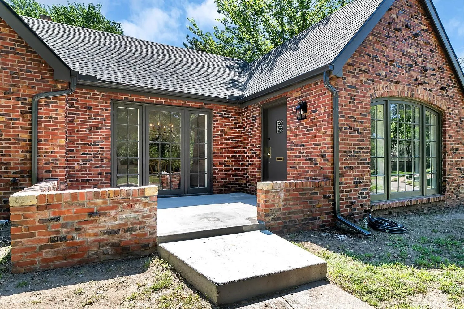 Wichita, Kansas 67208, United States, 3 Bedrooms Bedrooms, ,3 BathroomsBathrooms,Residential,Active,169204