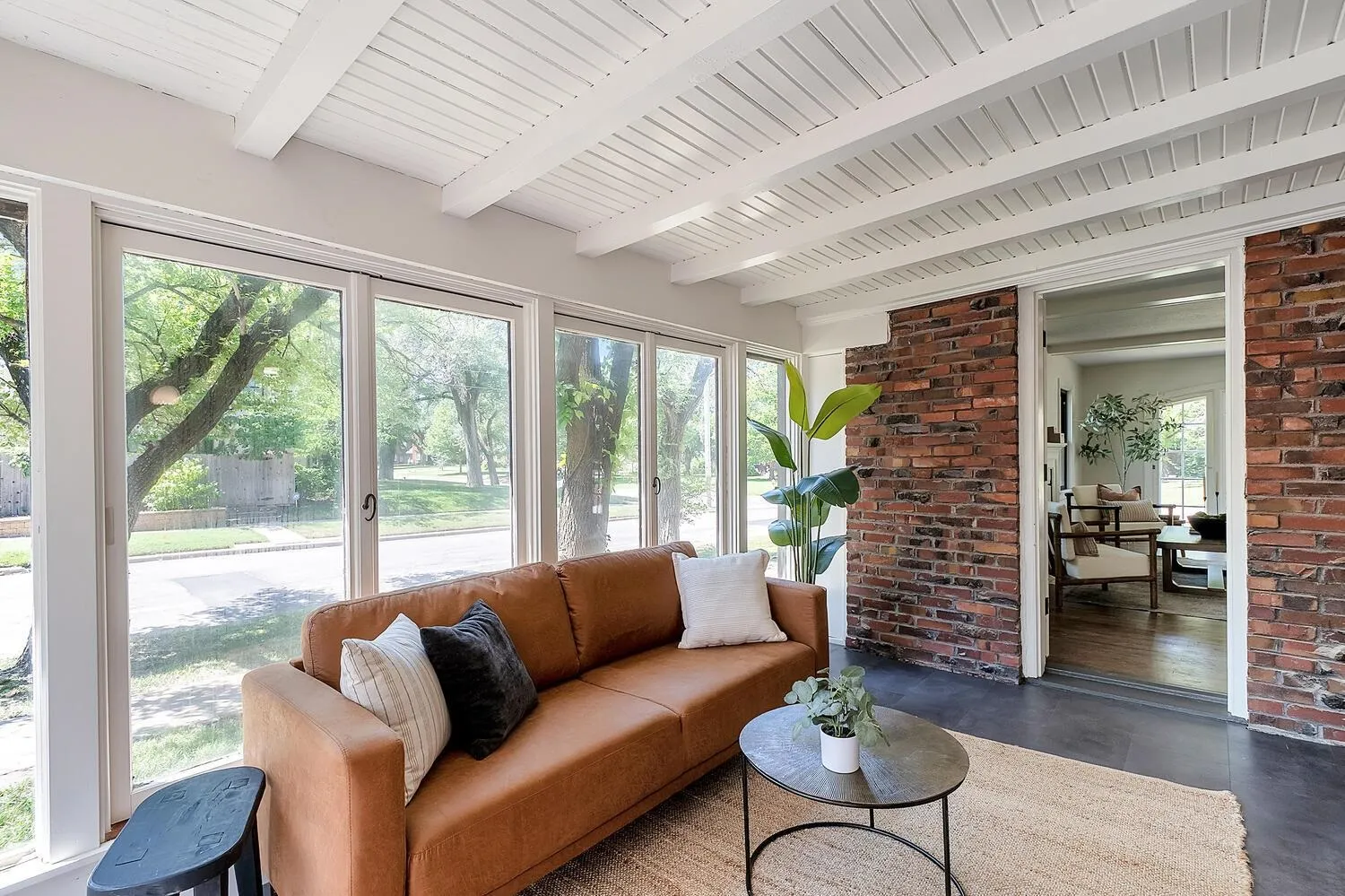 Wichita, Kansas 67208, United States, 3 Bedrooms Bedrooms, ,3 BathroomsBathrooms,Residential,Active,169204