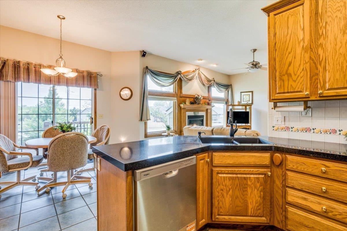 313 Cypress Ct, Andover, Kansas image 10