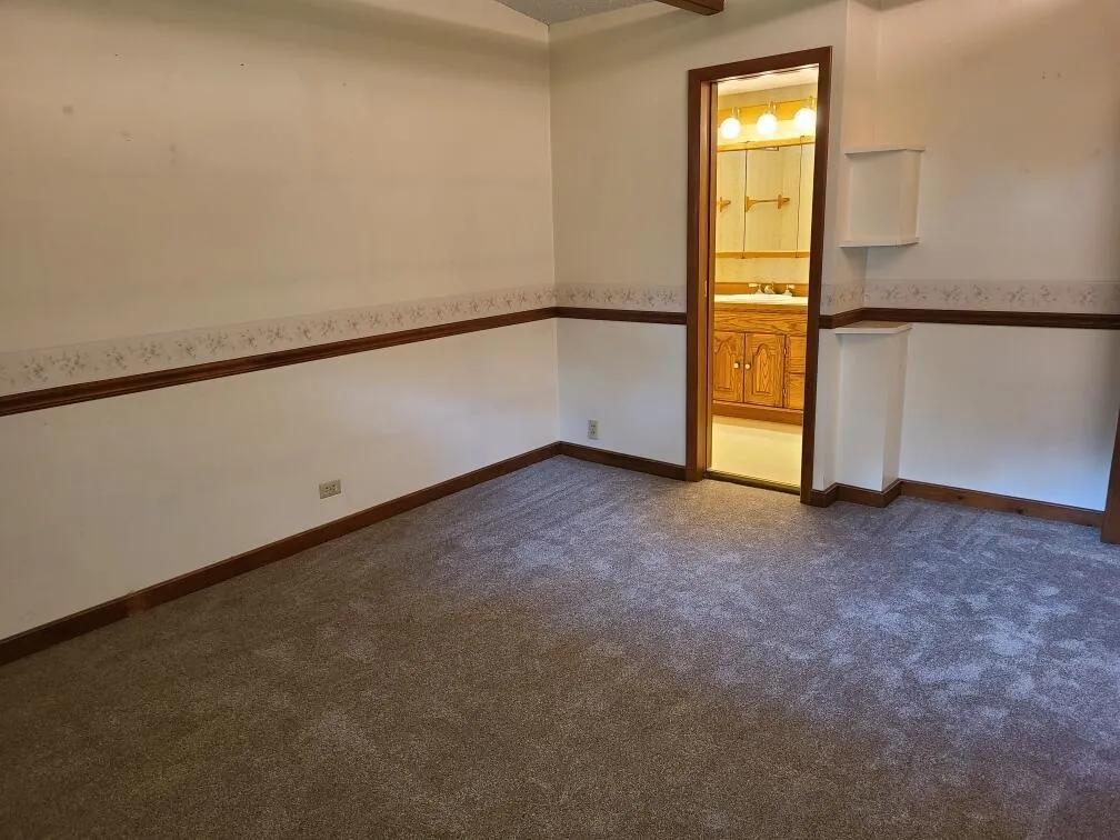 Winfield, Kansas 67156, United States, 3 Bedrooms Bedrooms, ,2 BathroomsBathrooms,Residential,Active,227093