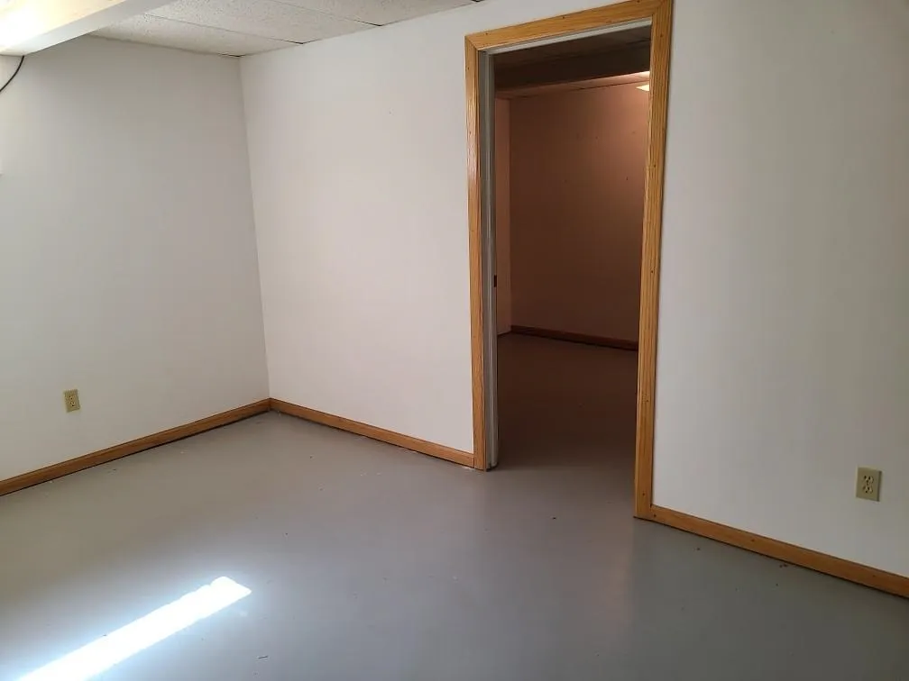 Winfield, Kansas 67156, United States, 3 Bedrooms Bedrooms, ,2 BathroomsBathrooms,Residential,Active,227093