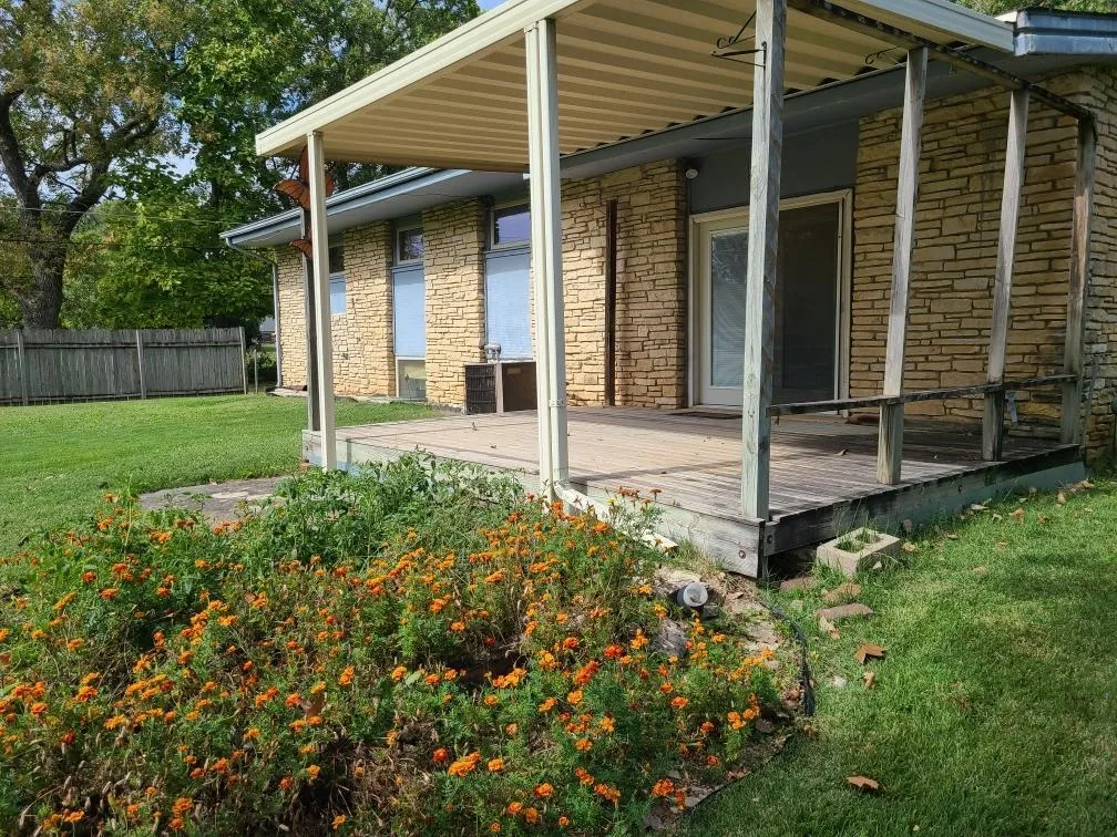 Winfield, Kansas 67156, United States, 3 Bedrooms Bedrooms, ,2 BathroomsBathrooms,Residential,Active,227093