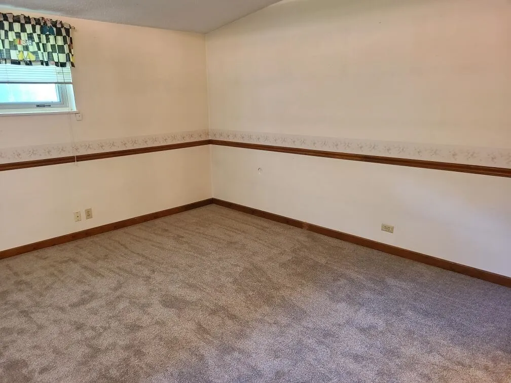 Winfield, Kansas 67156, United States, 3 Bedrooms Bedrooms, ,2 BathroomsBathrooms,Residential,Active,227093