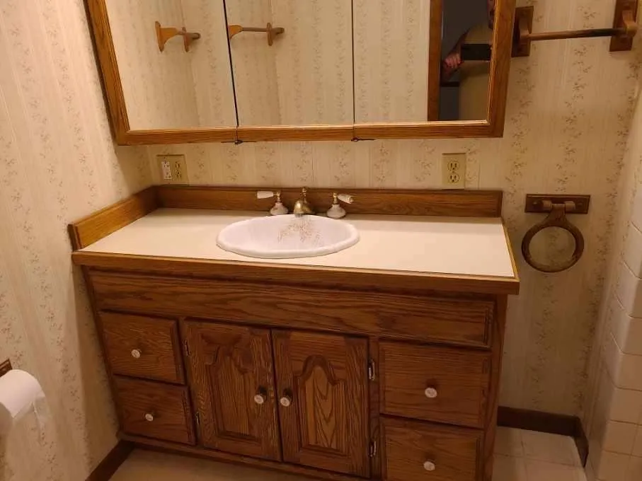 Winfield, Kansas 67156, United States, 3 Bedrooms Bedrooms, ,2 BathroomsBathrooms,Residential,Active,227093