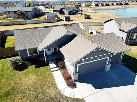 2041 S Wheatland St, Wichita, KS MLS: 652473
