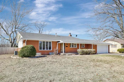 3015 W River Park Dr, Wichita, KS 67203 - MLS#: 652325