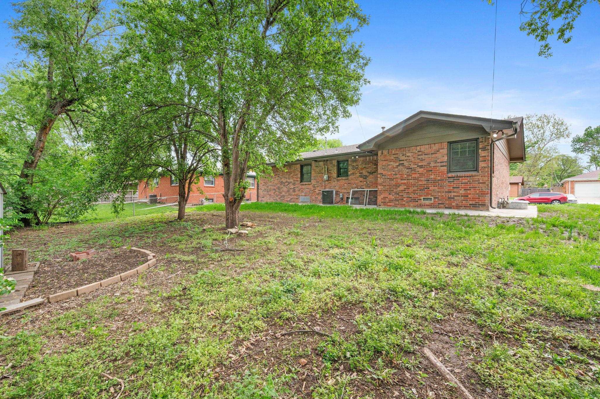 1009 S Eastern St, Wichita, Kansas image 24