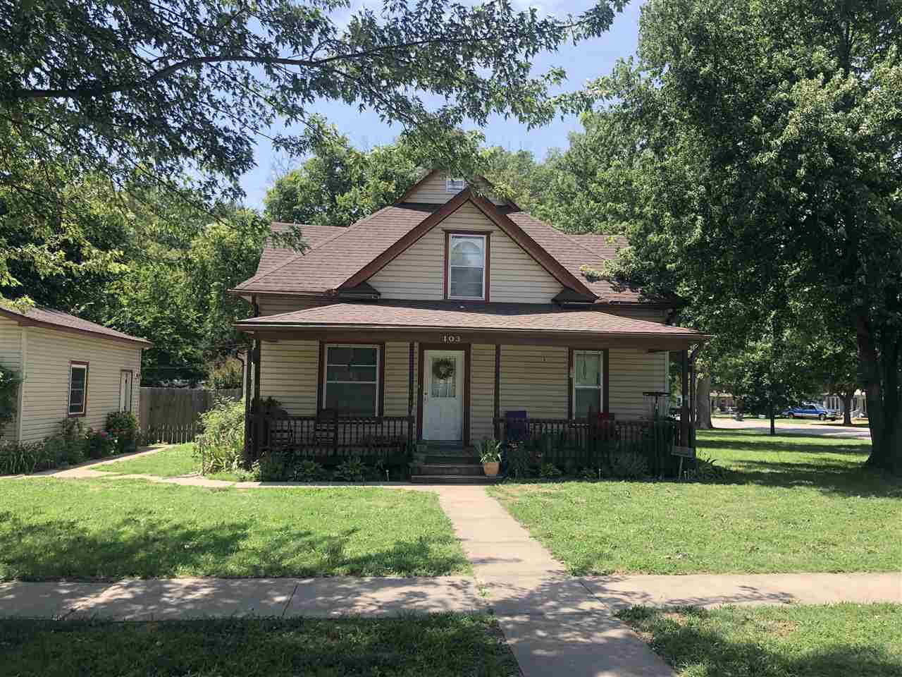 103 S RENO ST  
