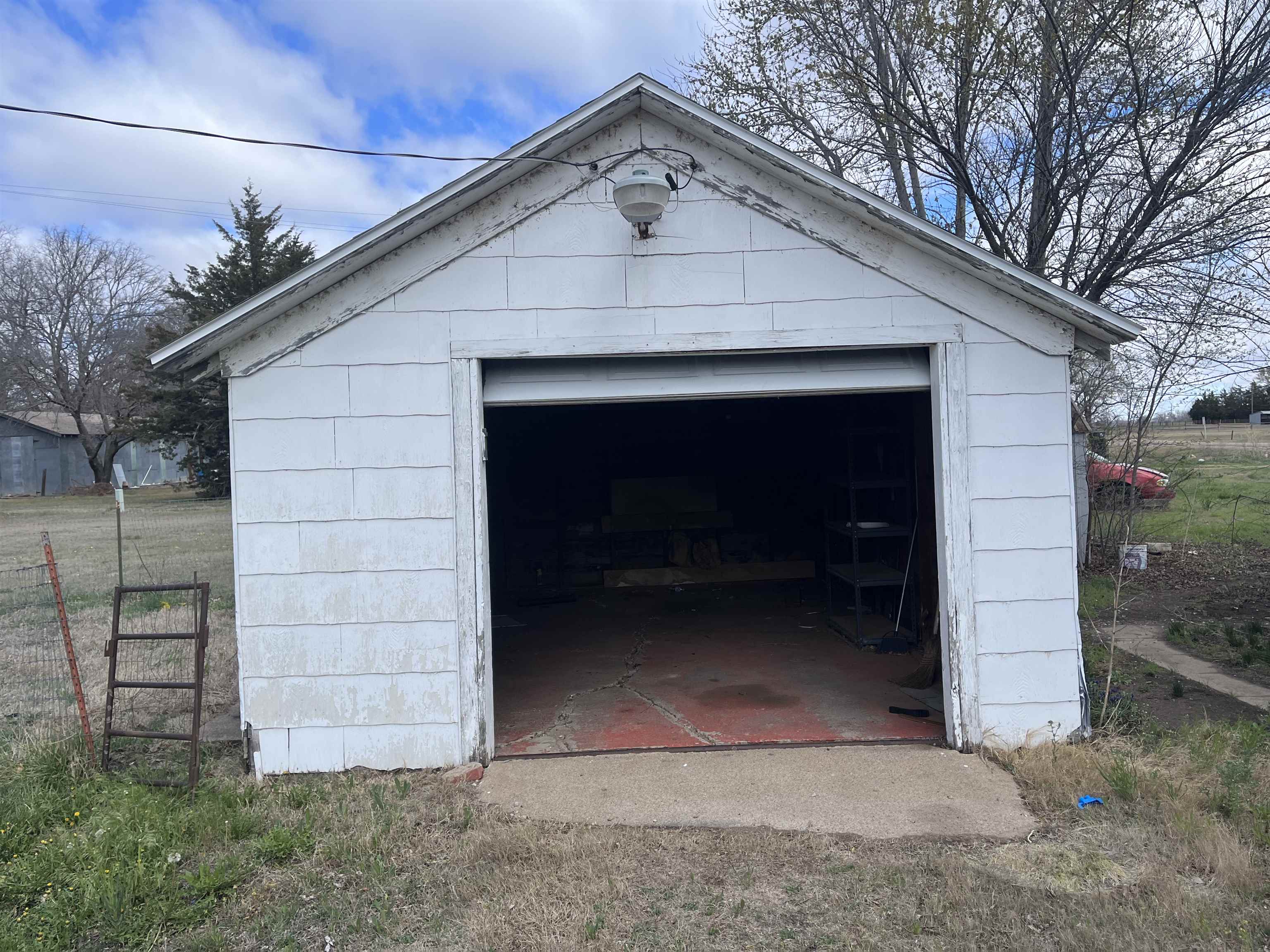 306 E Nebraska St, Turon, Kansas image 6