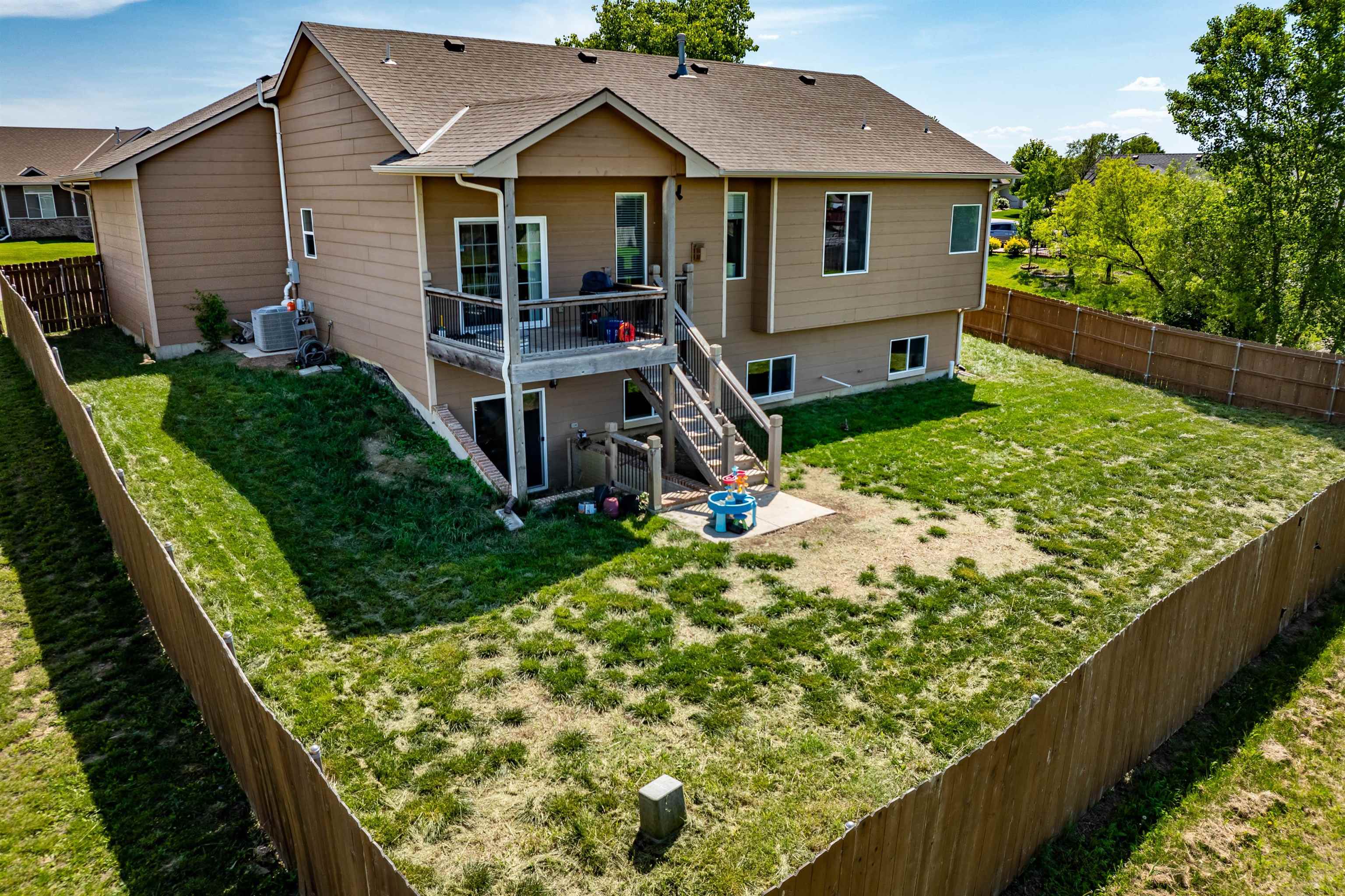2010 S Cranbrook St, Wichita, Kansas image 18
