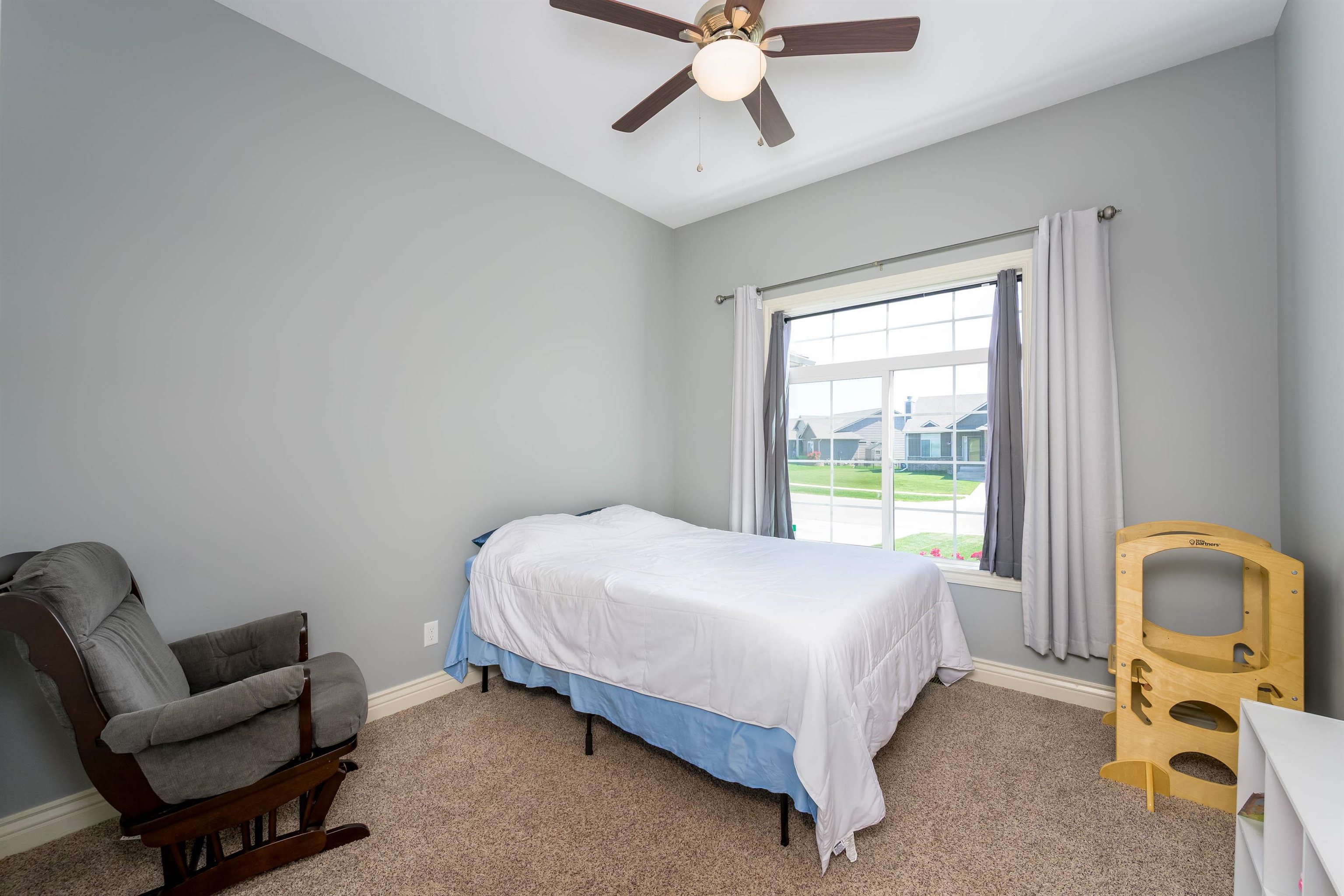 2010 S Cranbrook St, Wichita, Kansas image 13