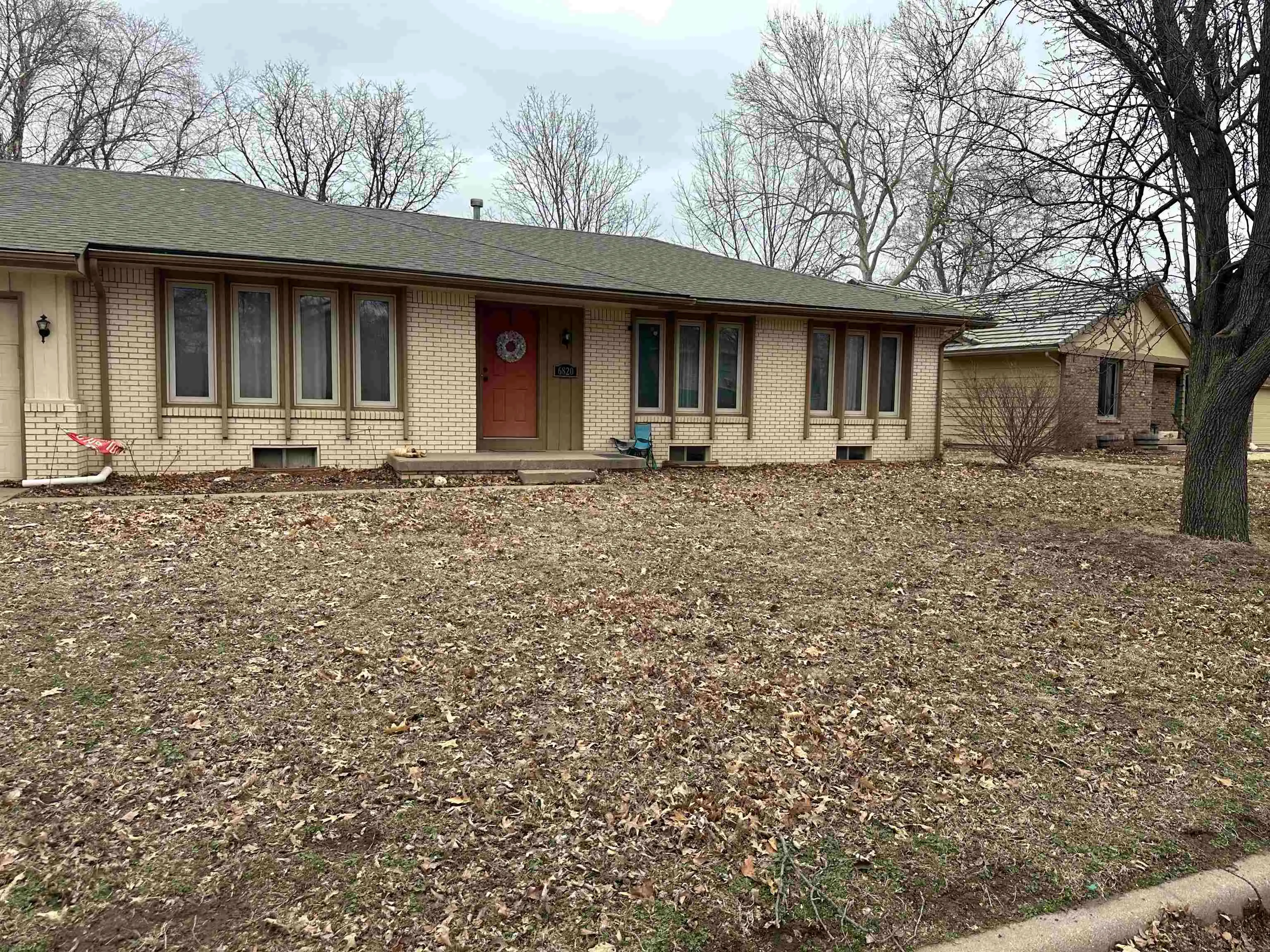 Wichita, Kansas 67209, United States, 3 Bedrooms Bedrooms, ,3 BathroomsBathrooms,Residential,Pending,82845