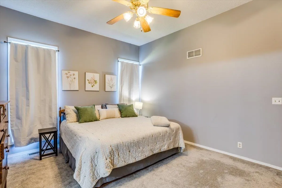 Derby, Kansas 67037, United States, 3 Bedrooms Bedrooms, ,3 BathroomsBathrooms,Residential,Pending,124166