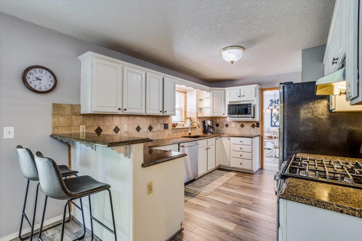 706 E Wahoo Cir, Derby, Kansas image 11