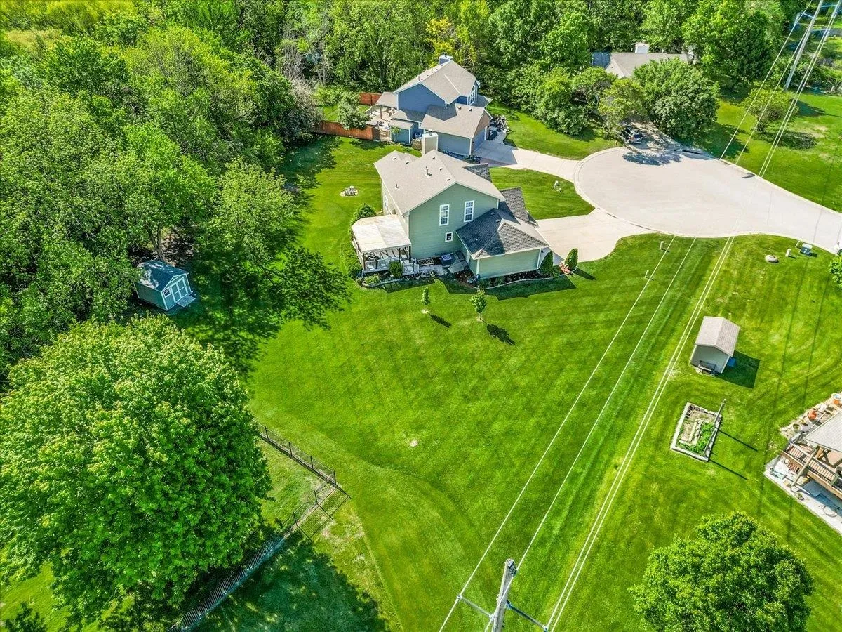 Derby, Kansas 67037, United States, 3 Bedrooms Bedrooms, ,3 BathroomsBathrooms,Residential,Pending,124166