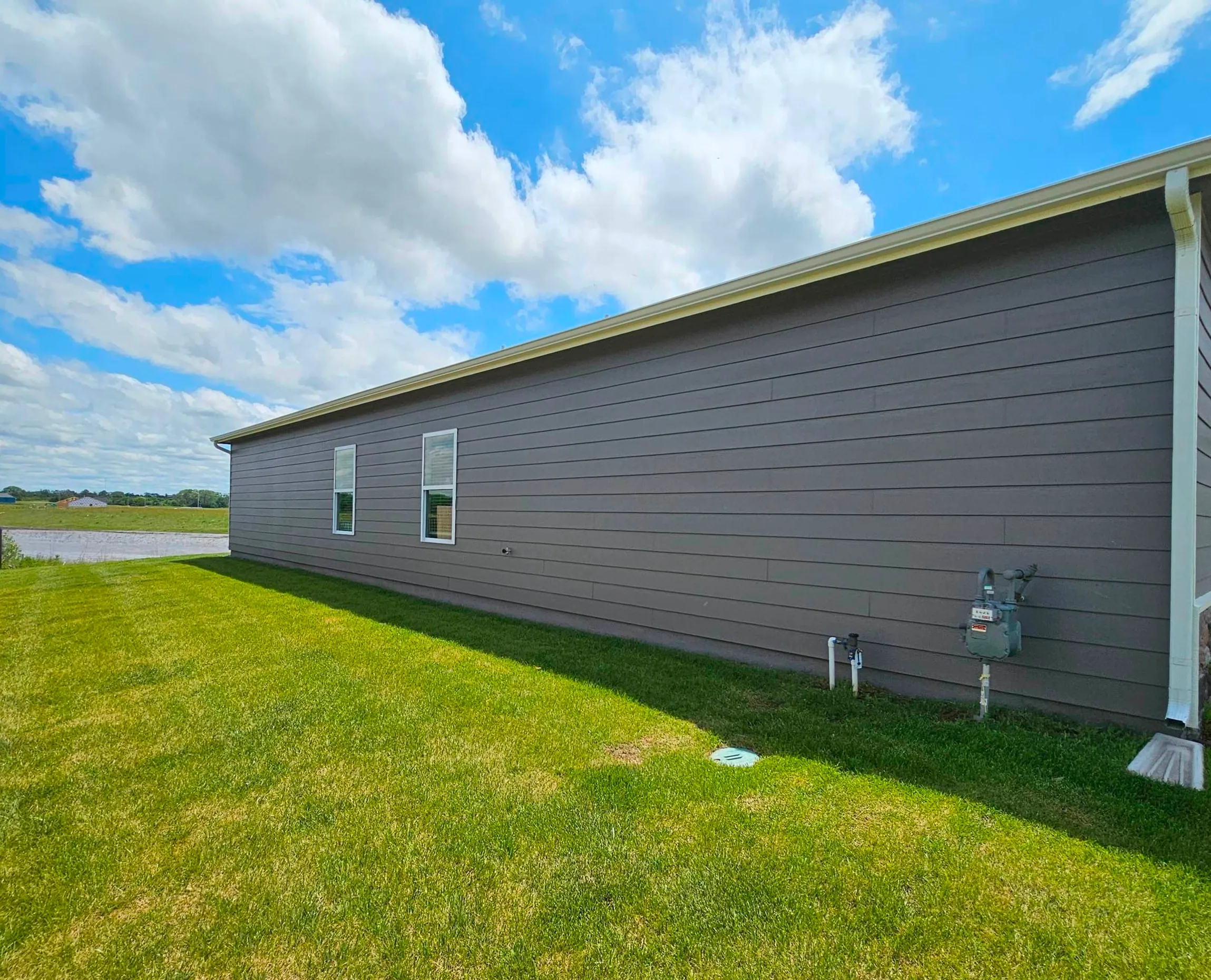 Valley Center, Kansas 67147, United States, 4 Bedrooms Bedrooms, ,2 BathroomsBathrooms,Residential,Active,47168