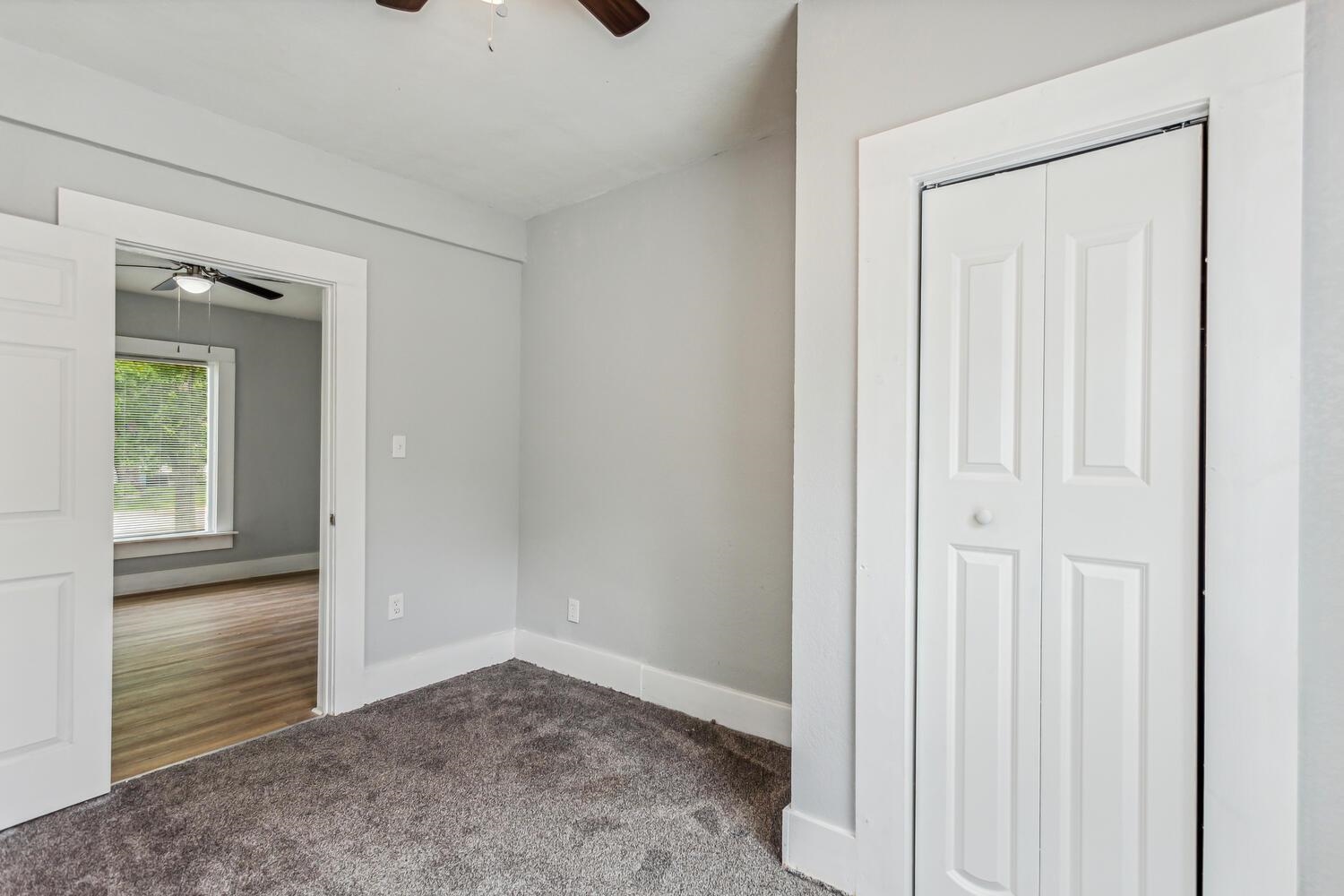 Wichita, Kansas 67213, United States, 4 Bedrooms Bedrooms, ,2 BathroomsBathrooms,Residential,Pending,52629