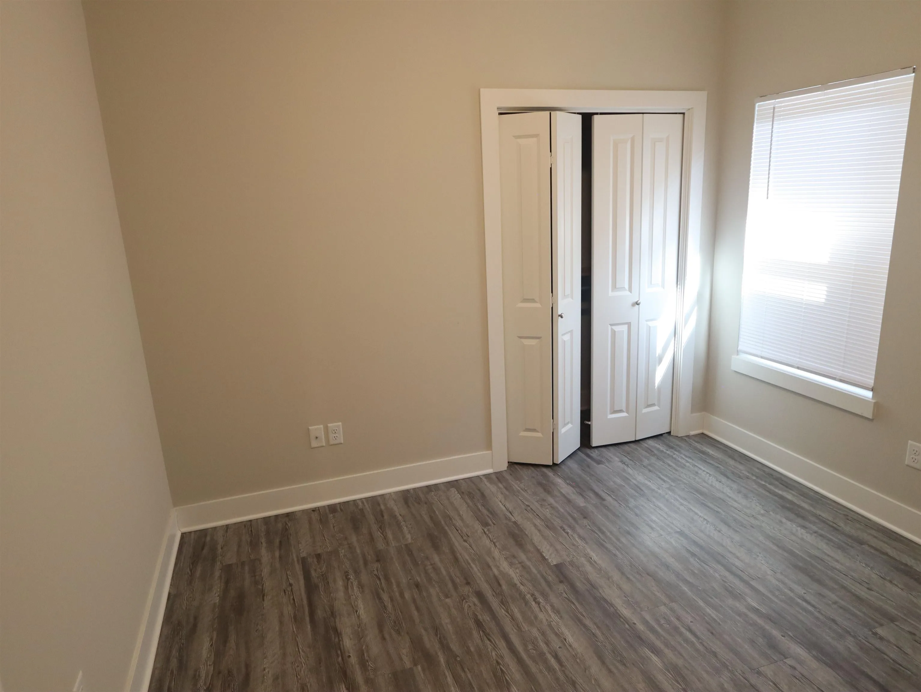 Wichita, Kansas 67204, United States, 3 Bedrooms Bedrooms, ,2 BathroomsBathrooms,Residential,Active,37925