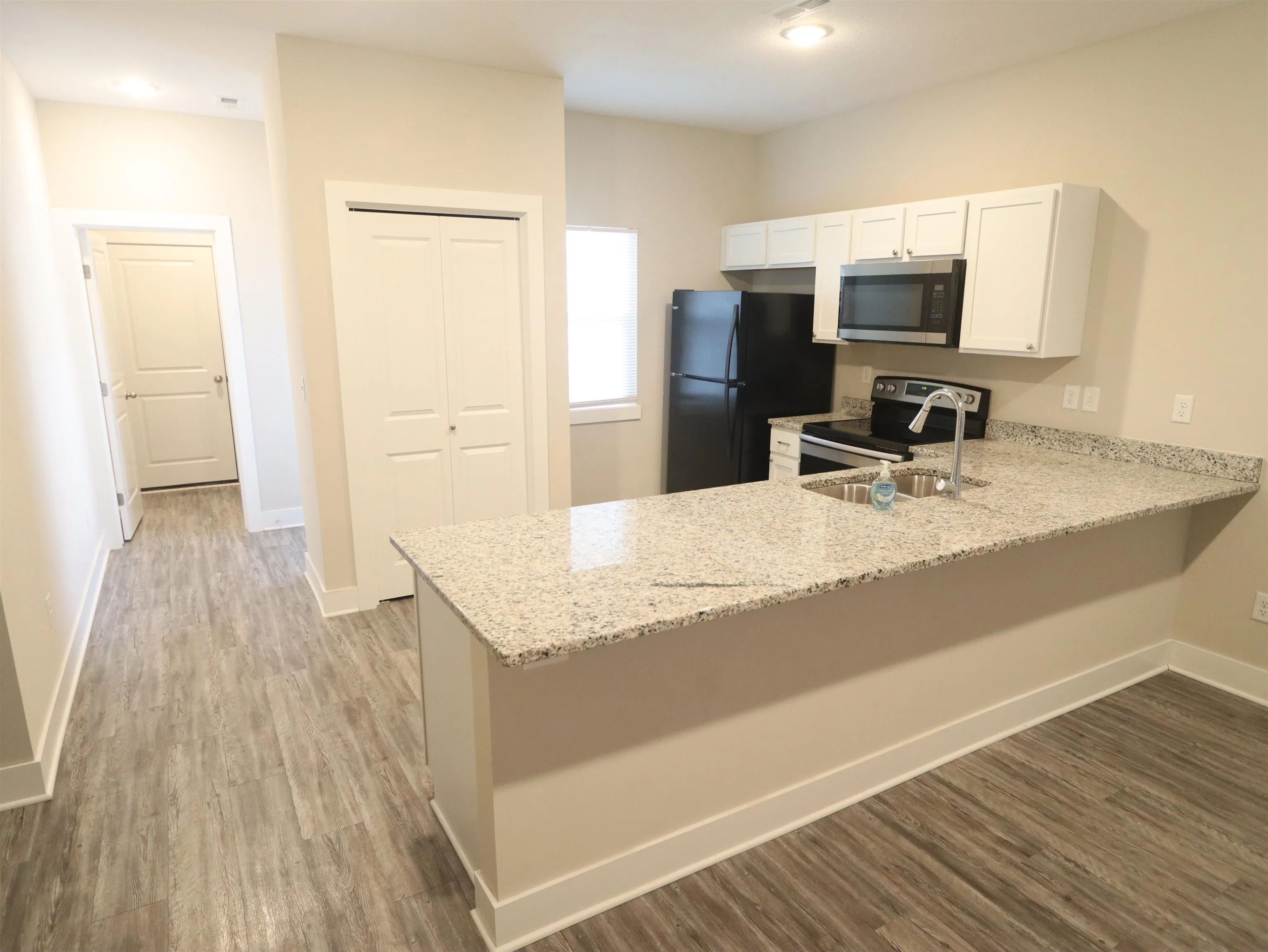 Wichita, Kansas 67204, United States, 3 Bedrooms Bedrooms, ,2 BathroomsBathrooms,Residential,Active,37925