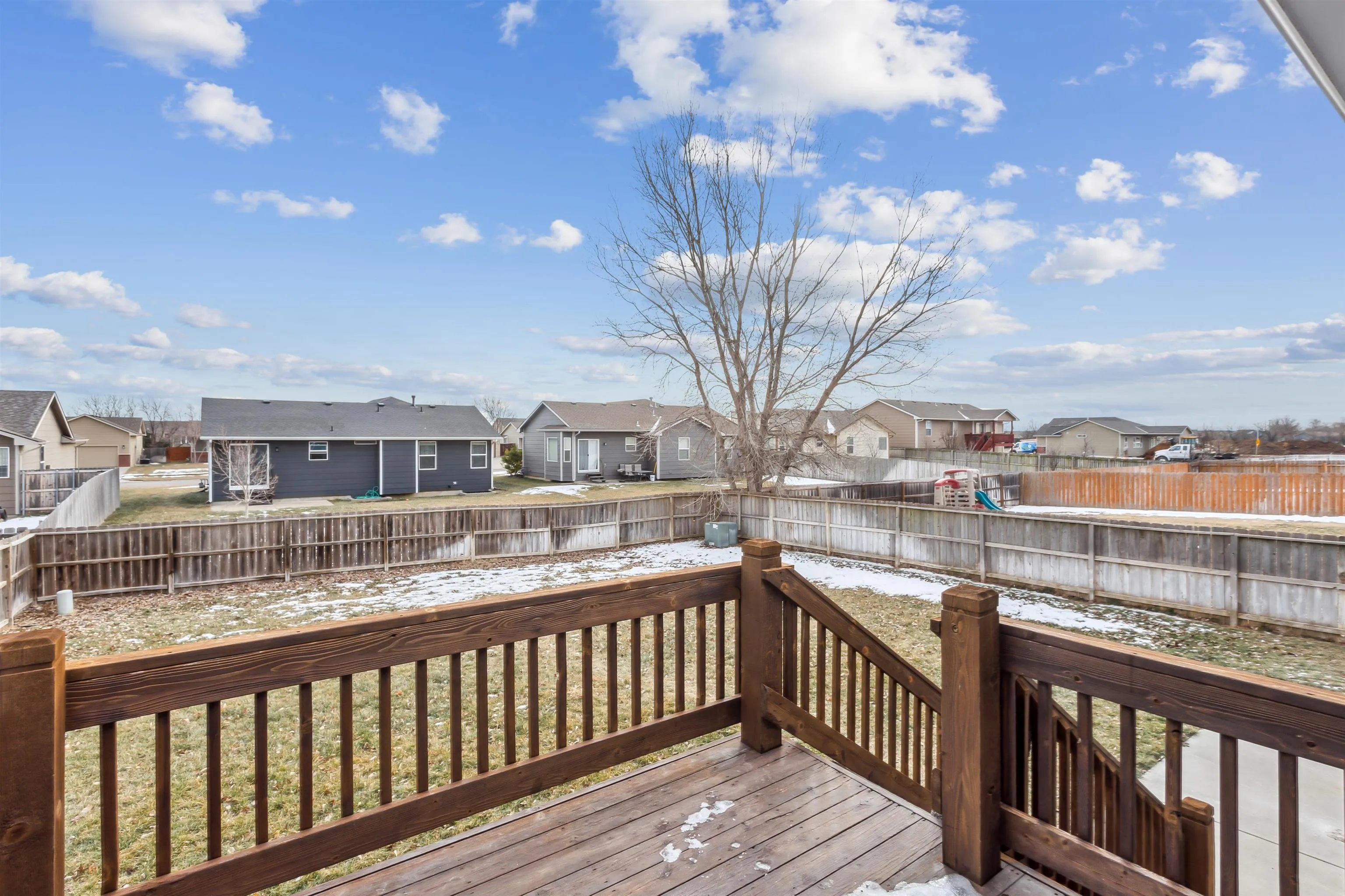 Wichita, Kansas 67207, United States, 3 Bedrooms Bedrooms, ,3 BathroomsBathrooms,Residential,Pending,13378