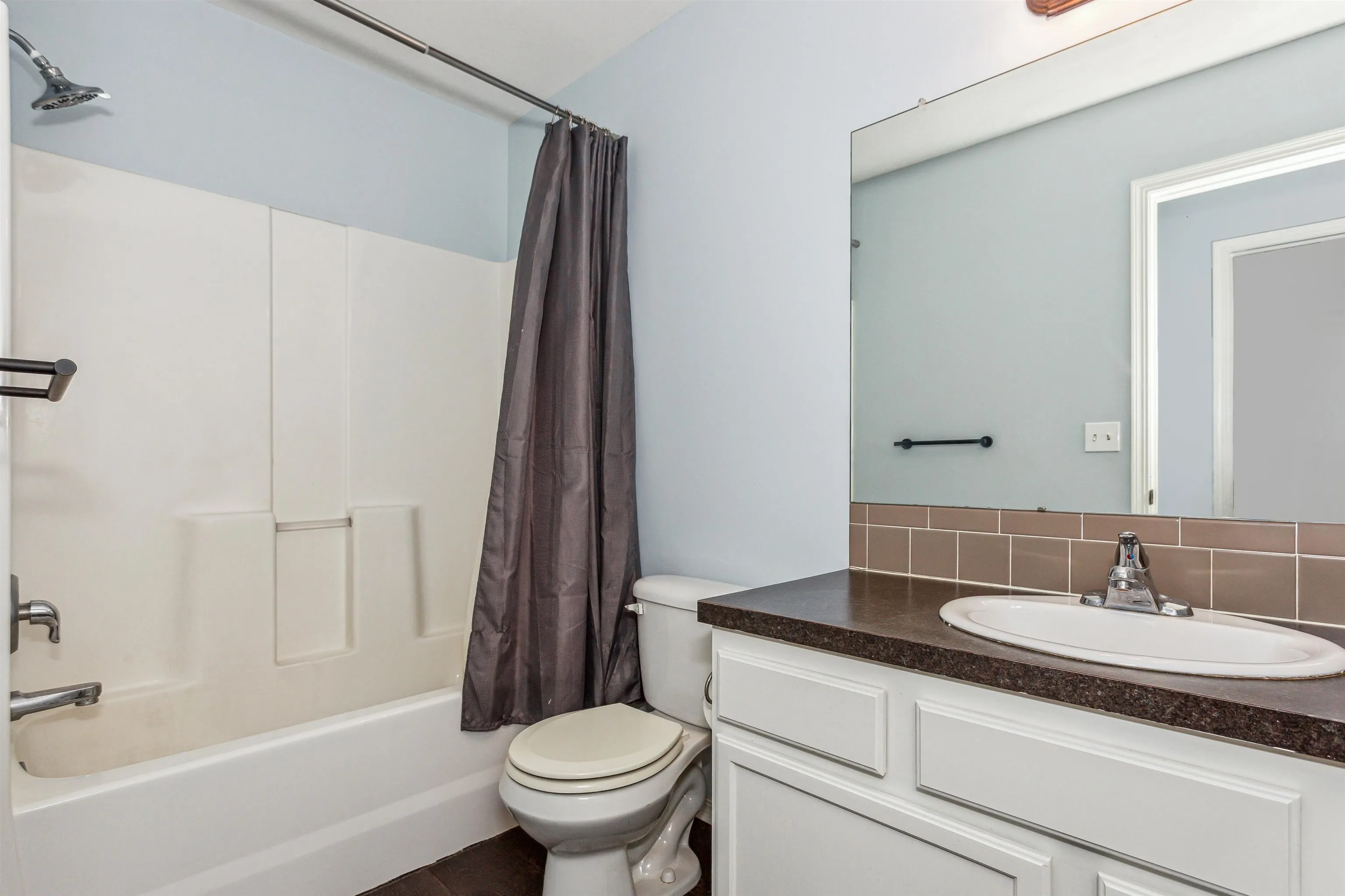 Wichita, Kansas 67207, United States, 3 Bedrooms Bedrooms, ,3 BathroomsBathrooms,Residential,Pending,13378