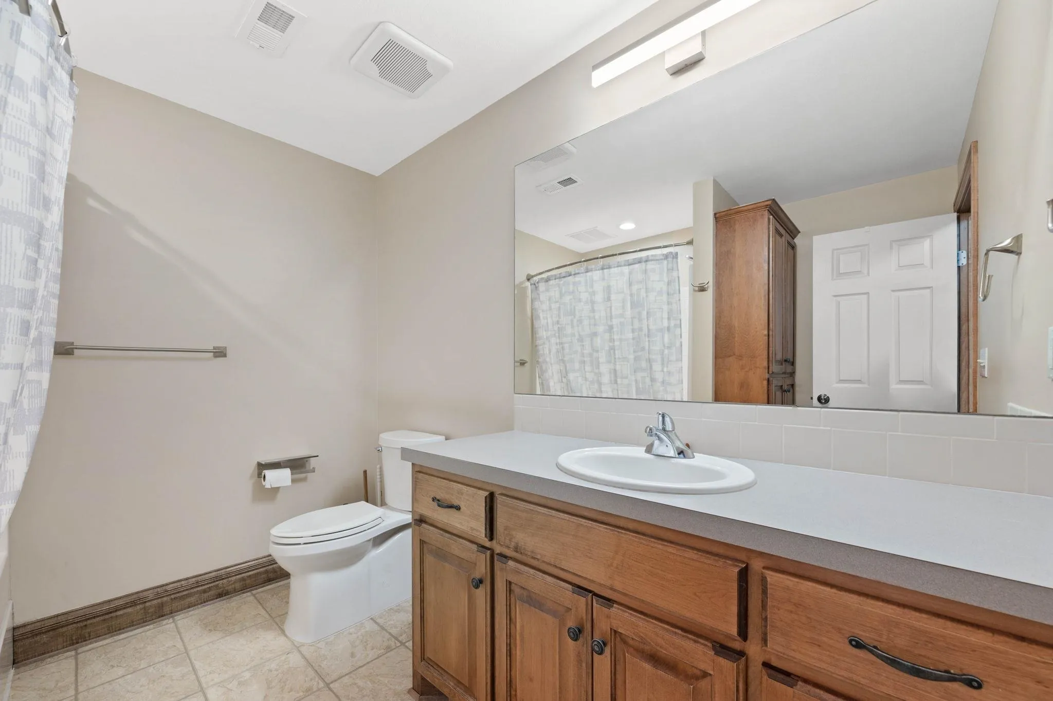 Wichita, Kansas 67230, United States, 6 Bedrooms Bedrooms, ,4 BathroomsBathrooms,Residential,Active,242791